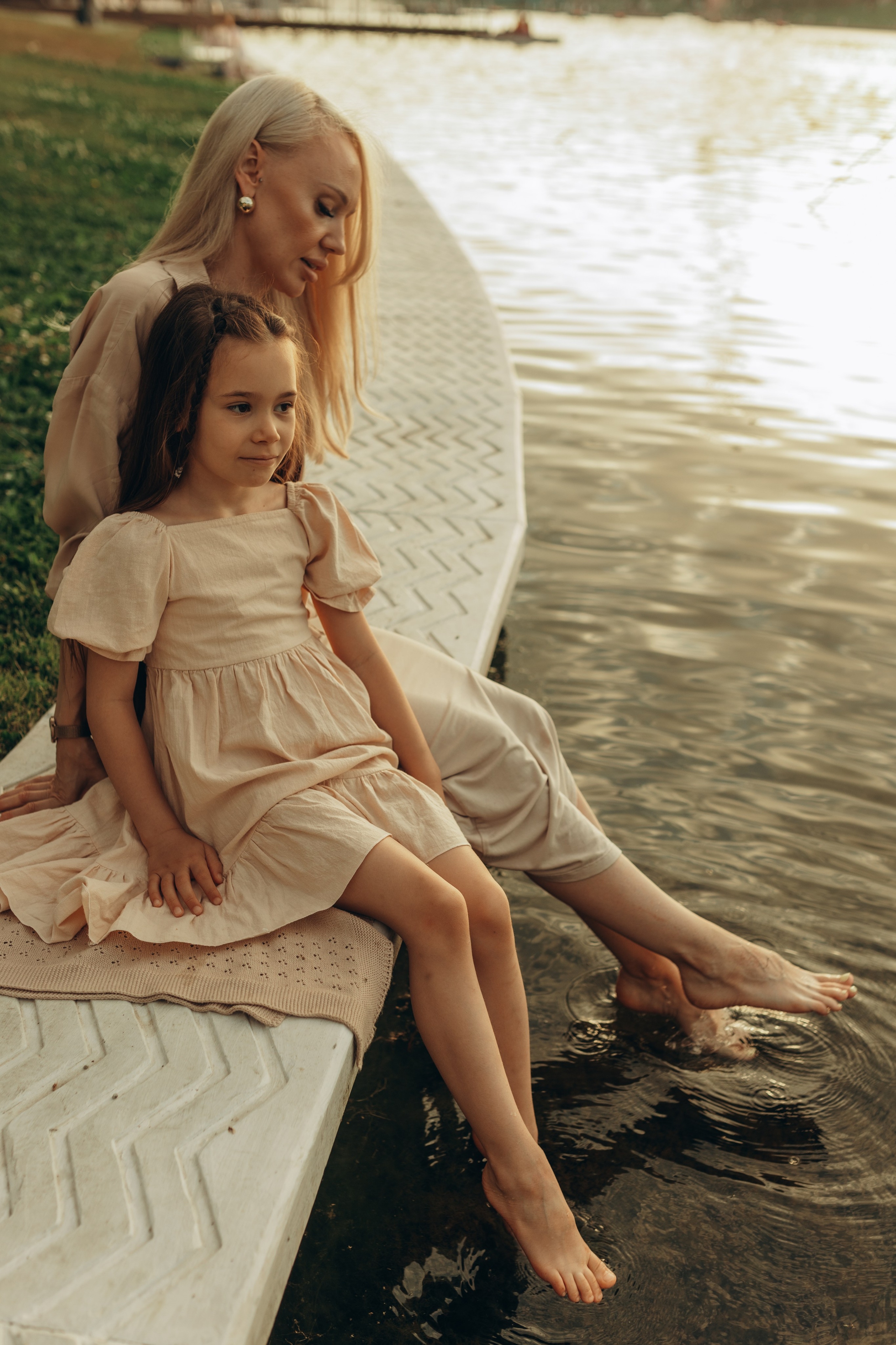 Фотосессия на Комсомольском пруду Анна и Милана. Фотограф в Ставрополе Svetlana Matveeva