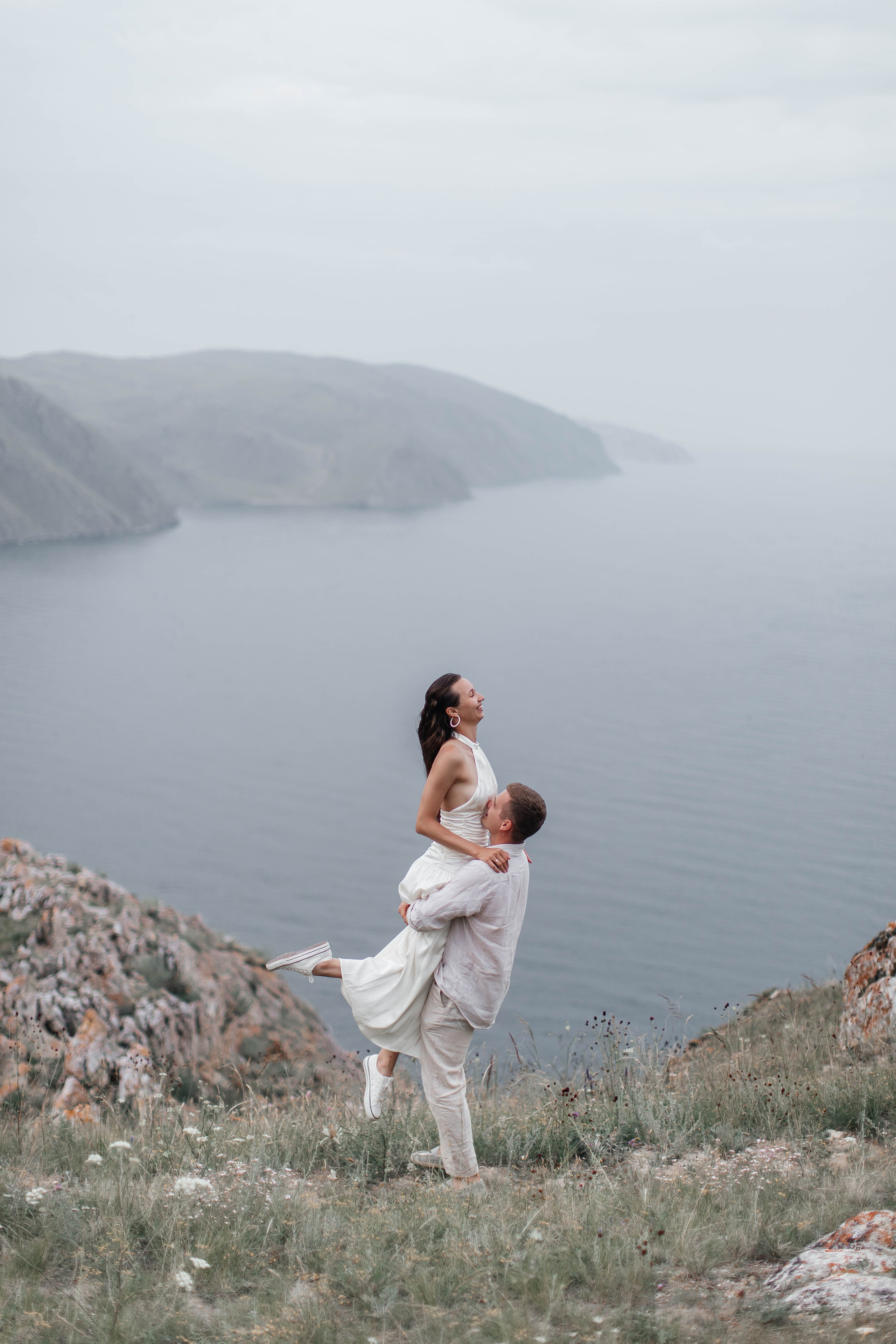 Свадебная прогулка на Байкале. Главная