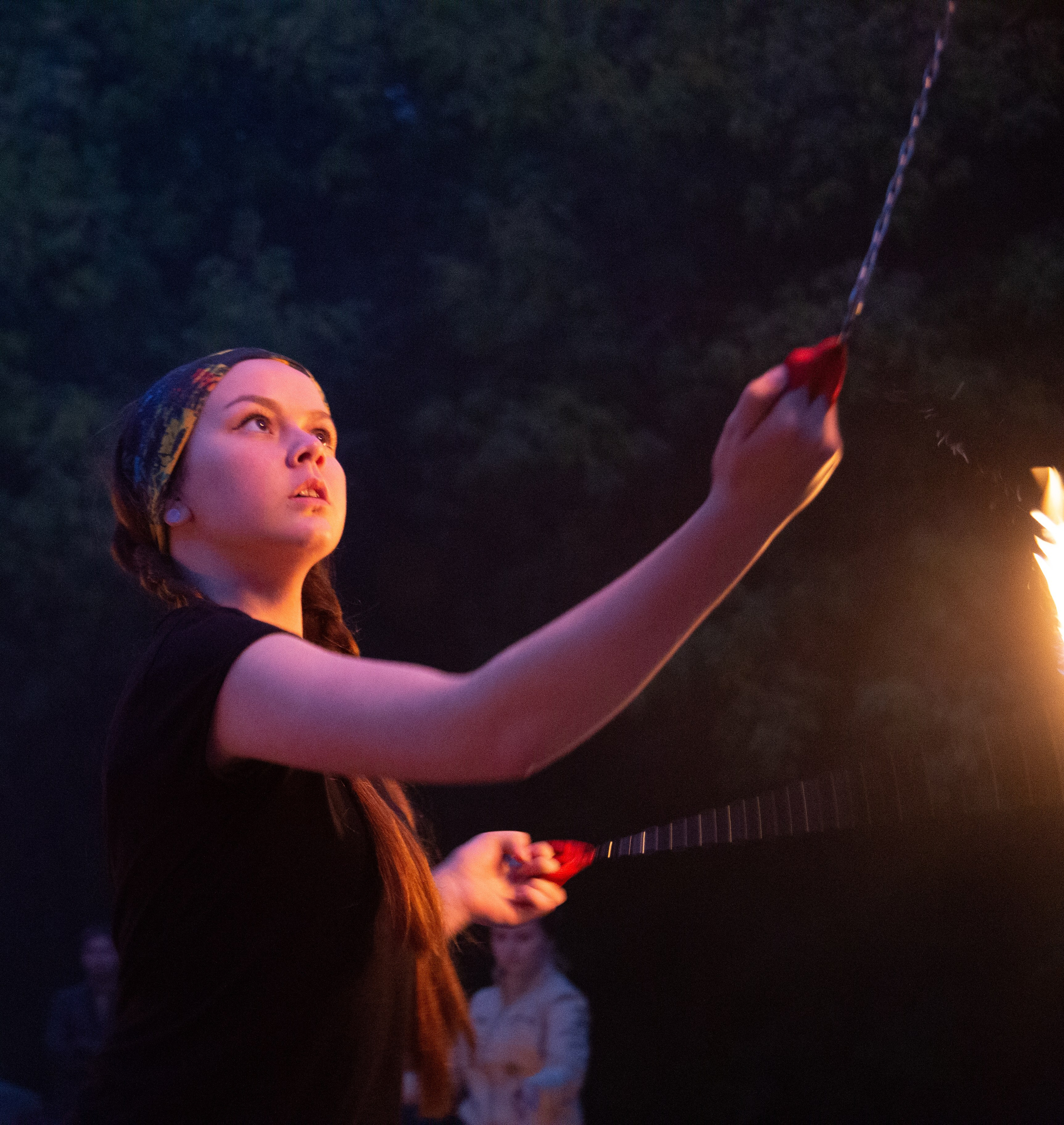 Огненное шоу в Перми. Фотограф Никита Попов. Фотограф Пермь. Фотосессия в фотостудии Перми и на свежем воздухе