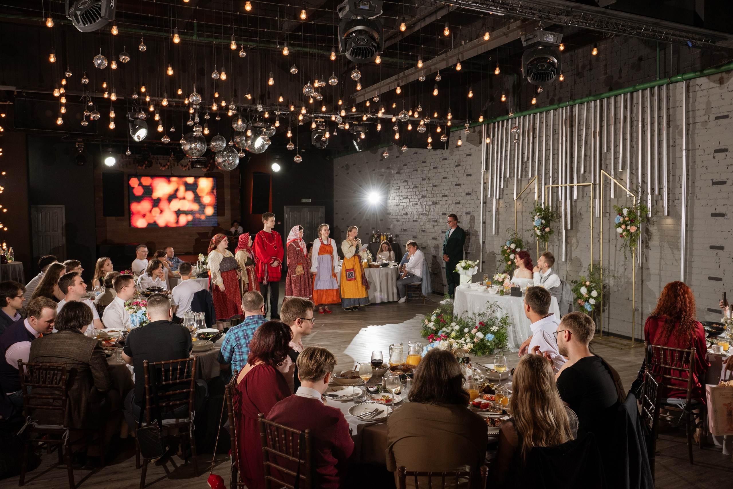 Пётр и Ирина | 01.08.25. Свадебный фотограф в Санкт-Петербурге Владислава Тюльпина