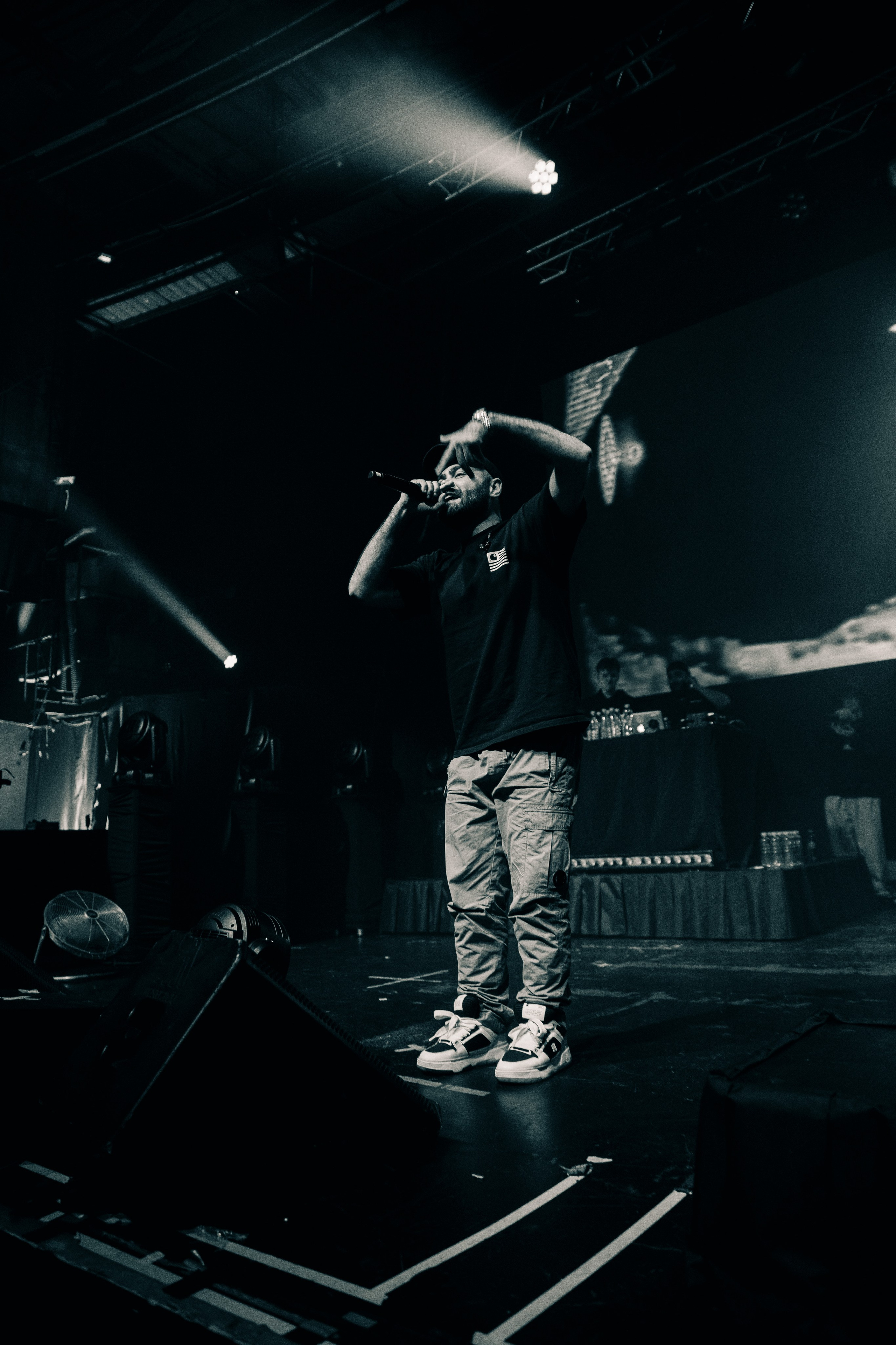 JEEMBO | TVETH. PASHAHARCE PHOTOGRAPHER & VIDEOGRAPHER