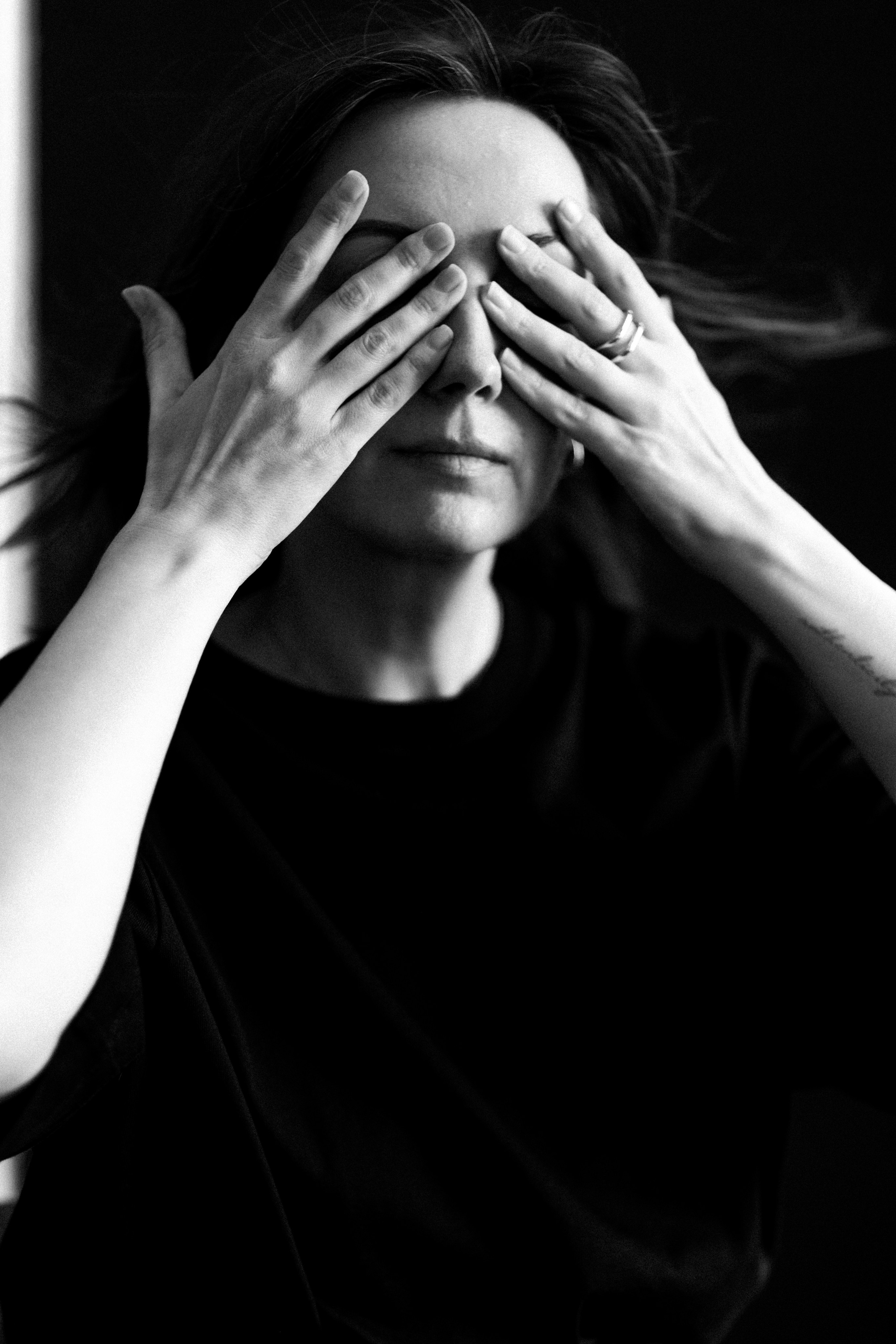 Режиссер. Женский и контент фотограф в Москве