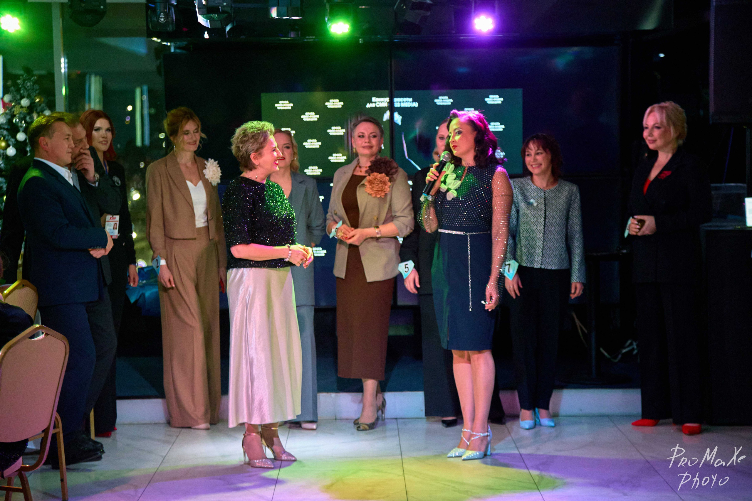 Зал КРАСА МАСС-МЕДИА ЧУВАШИИ. Владимир Суздалов (ProMaXe) — Портретный фотограф, тематические фотосессии в Чебоксарах