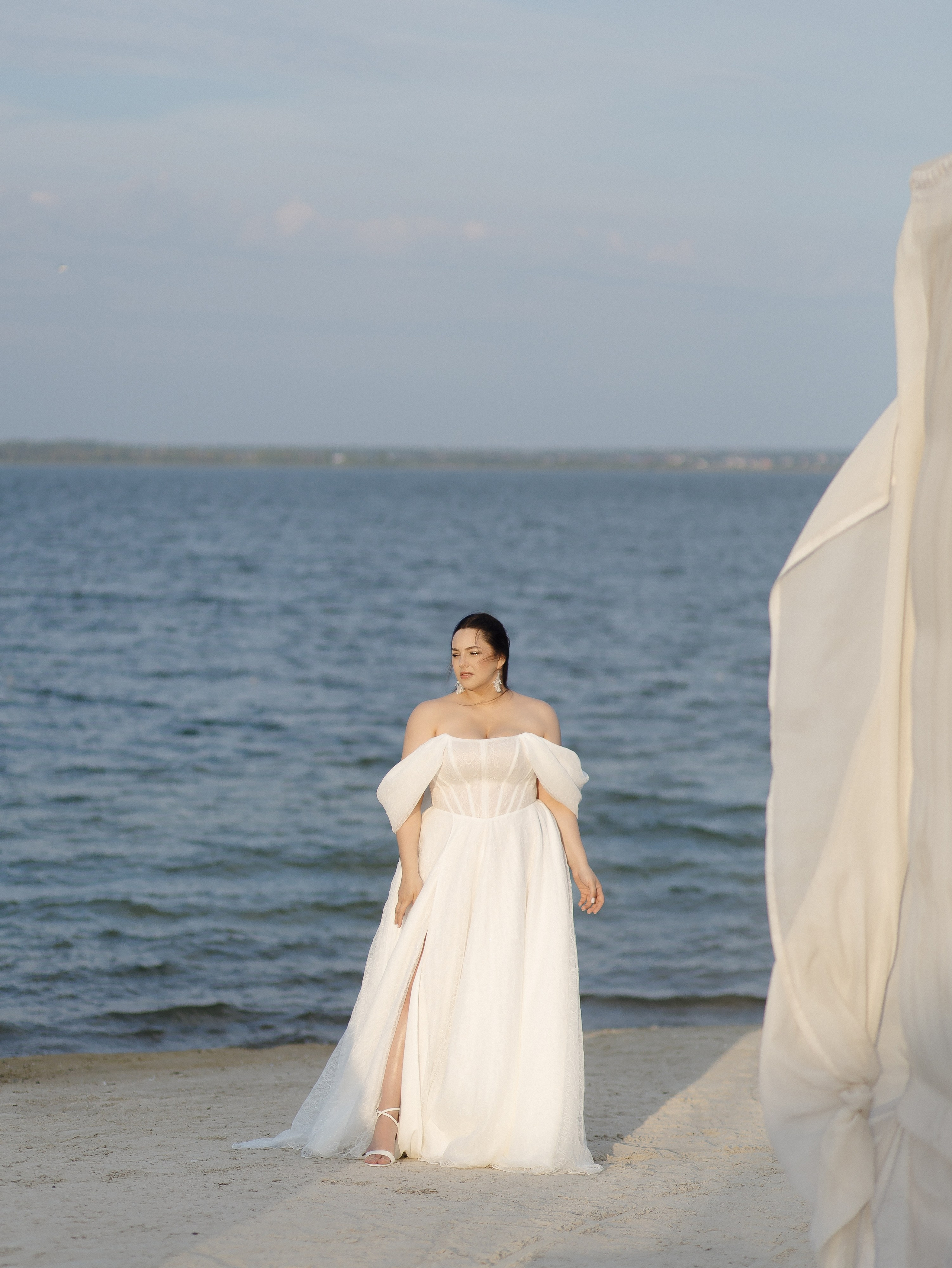 ПЛАТЬЯ НА ПЛЯЖЕ. Свадебный и индивидуальный фотограф в Челябинске Евгения Негодяева