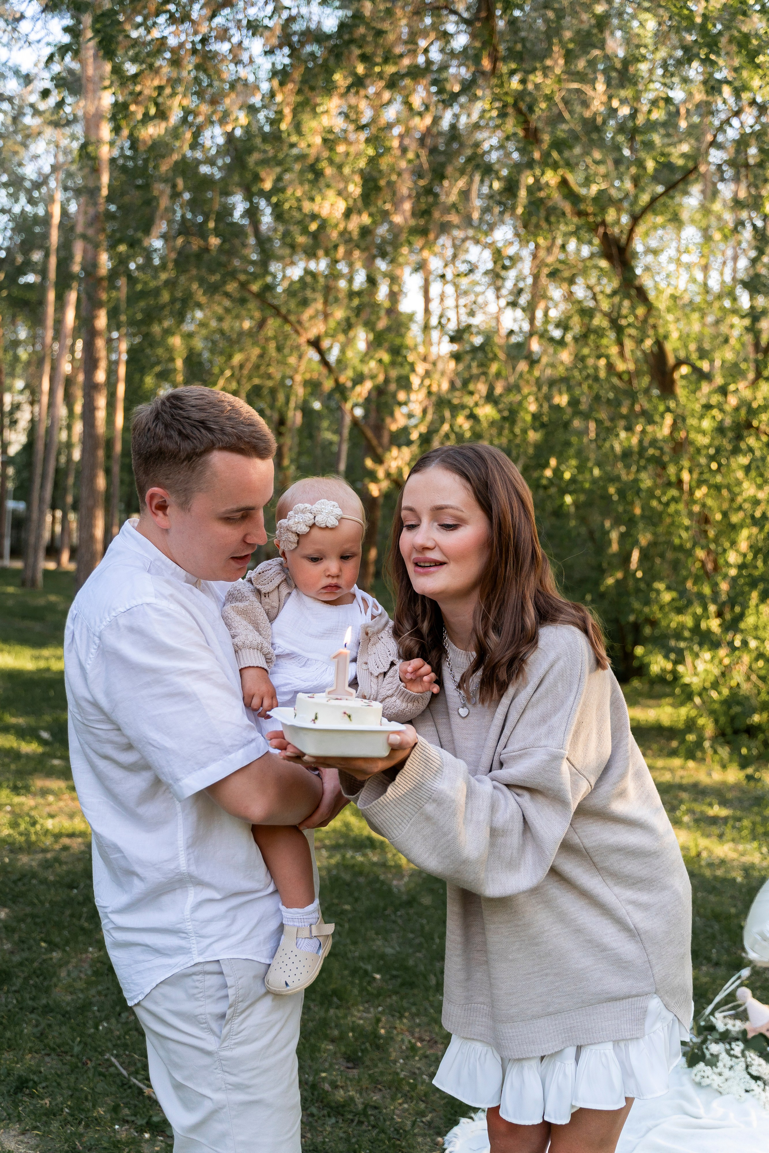 Виталя, Таня и Адель. Волик Мария