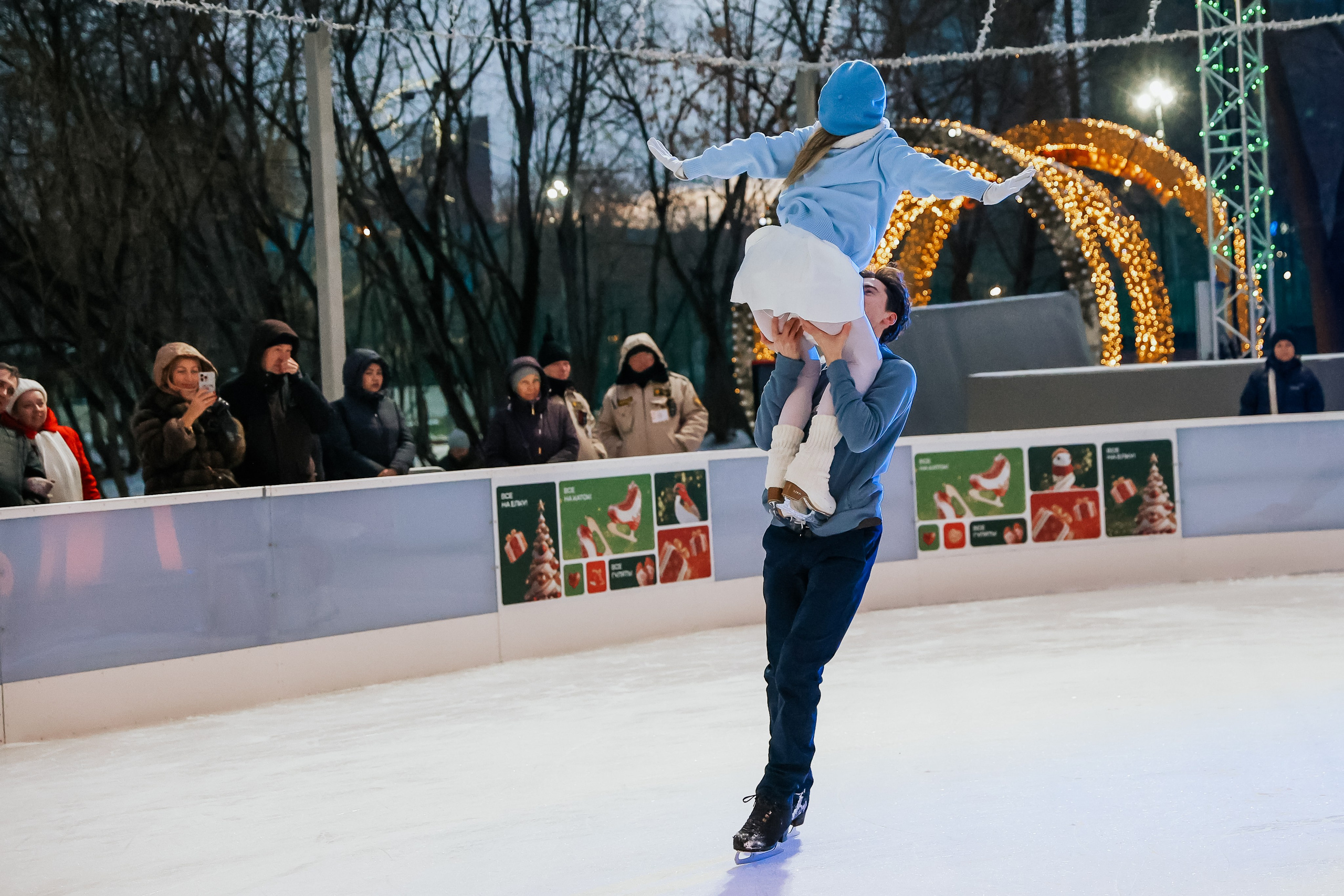 Ледовое шоу Сити каток Московское Чаепитие. Фотограф и видеограф Анна Домашенко