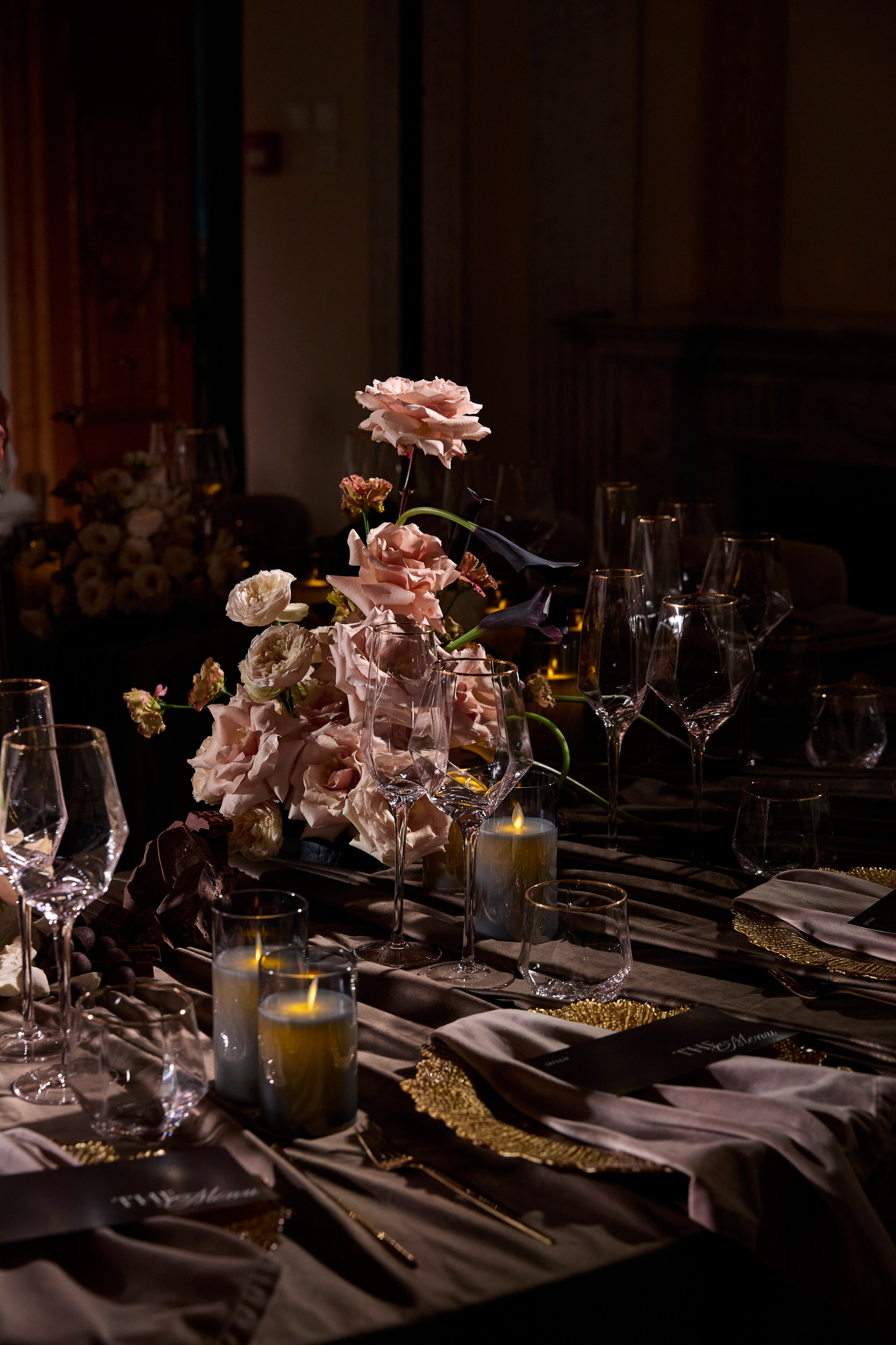 Особняк Ермолинского. Свадебный фотограф Анастасия Казакова