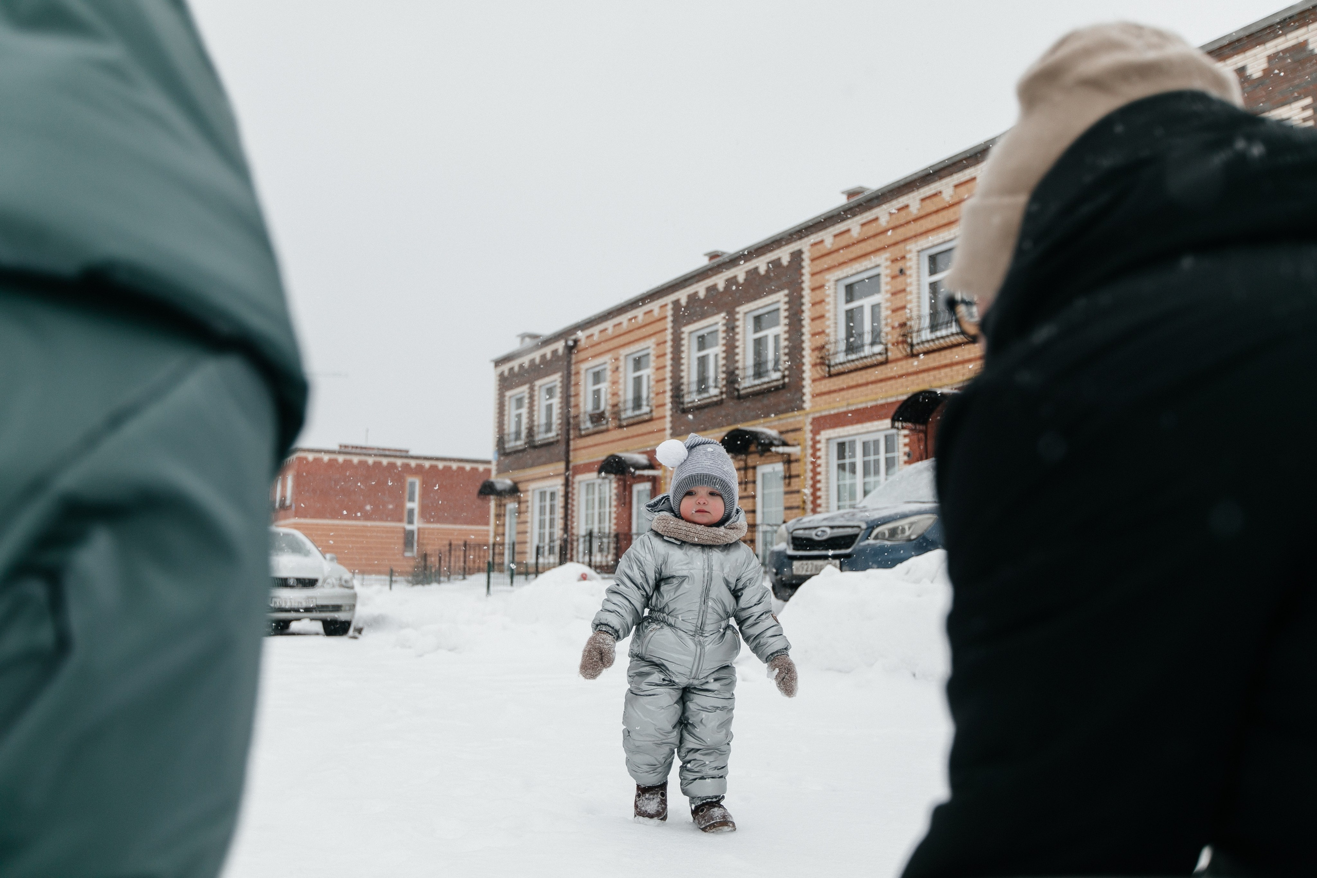 Где-то снежные дремлют метели, В ожидании праздничных чудес. Душевный фотограф Ваших самых ярких событий Марина Погребняк
