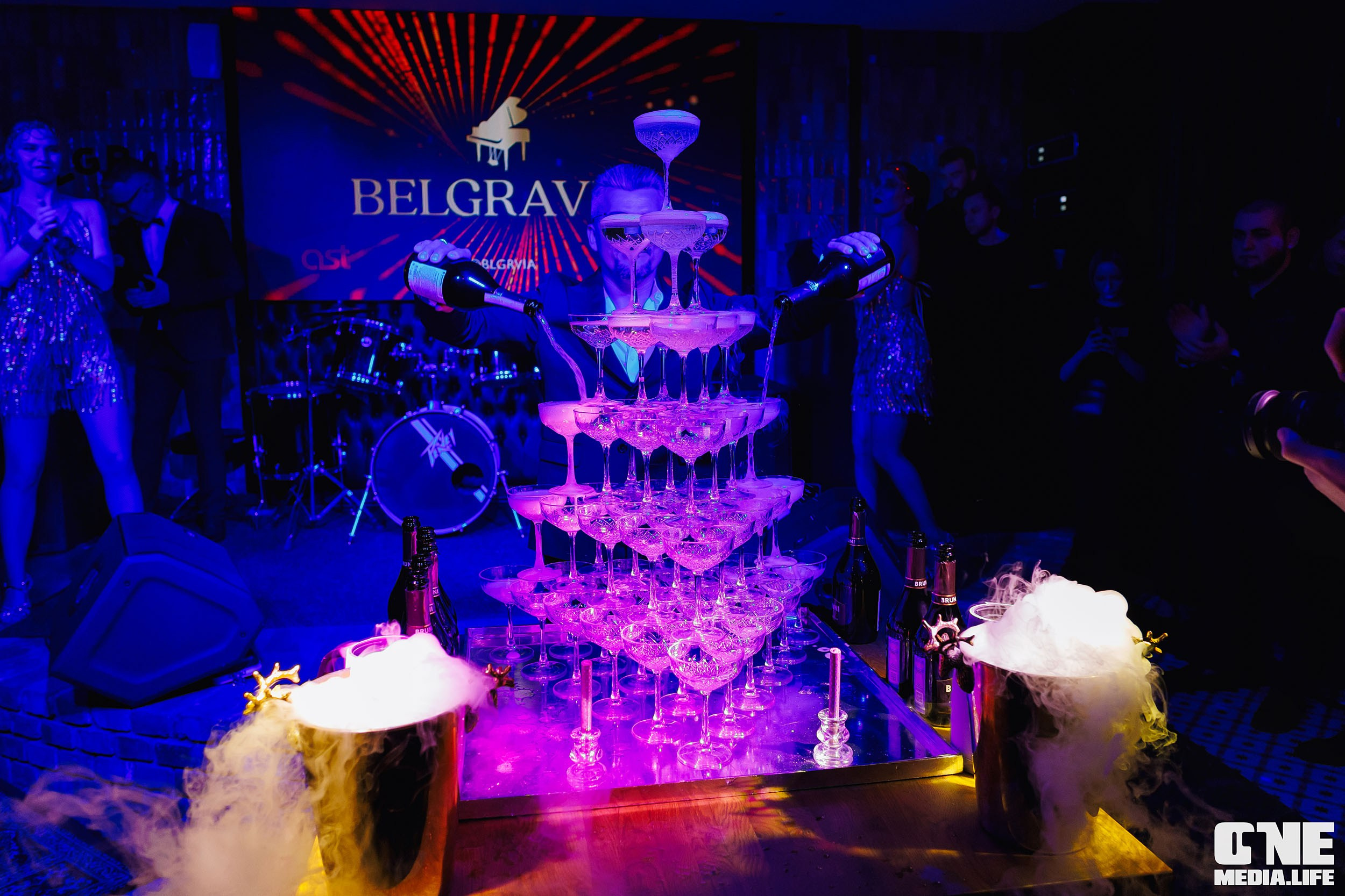 Фоторепортаж из караоке-клуба Белгравия. One Media Life: фоторепортажи, фотоотчеты с мероприятий и заведений