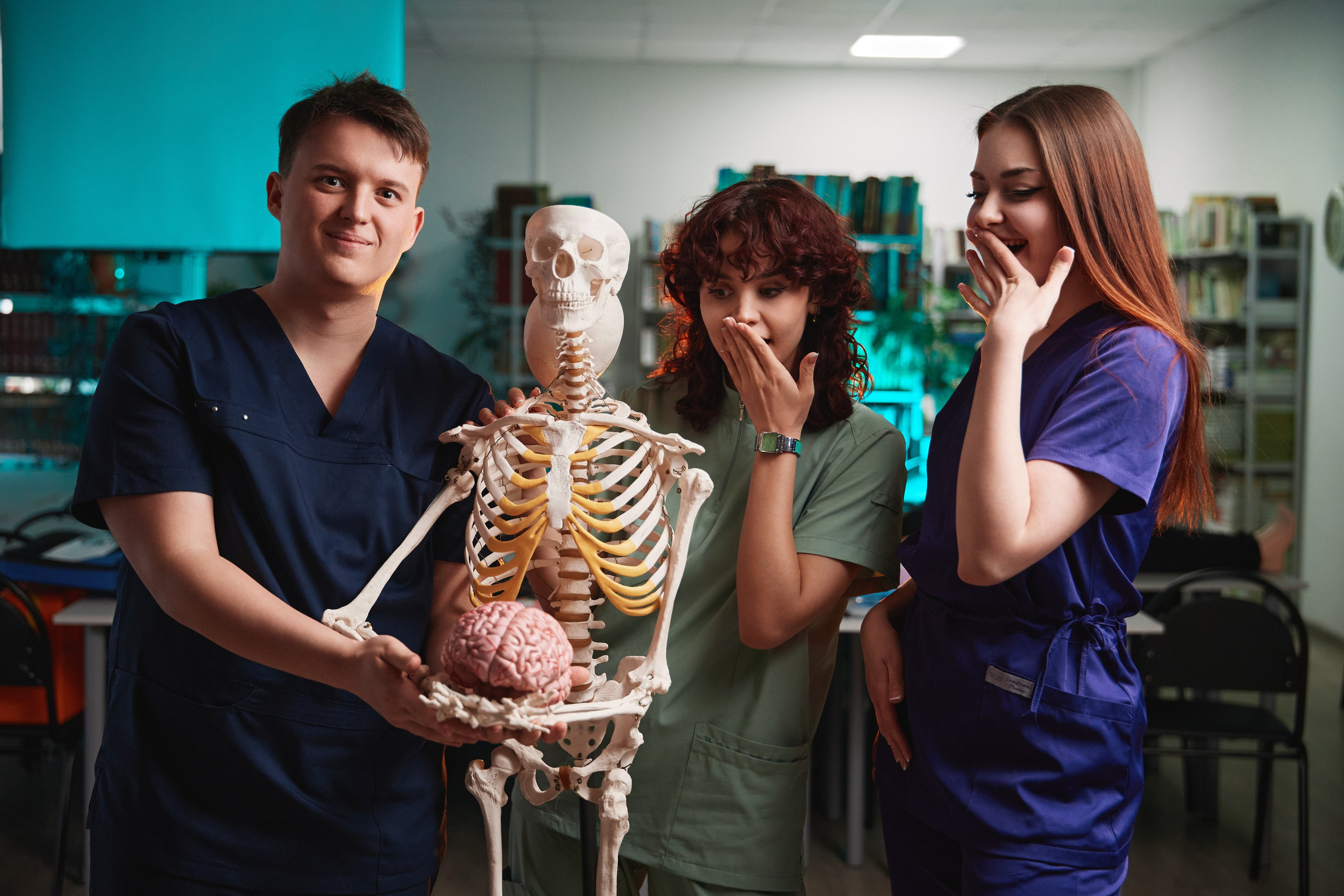 Выпускной мед. Фотограф и видеограф в Кургане Леонид Корнильев