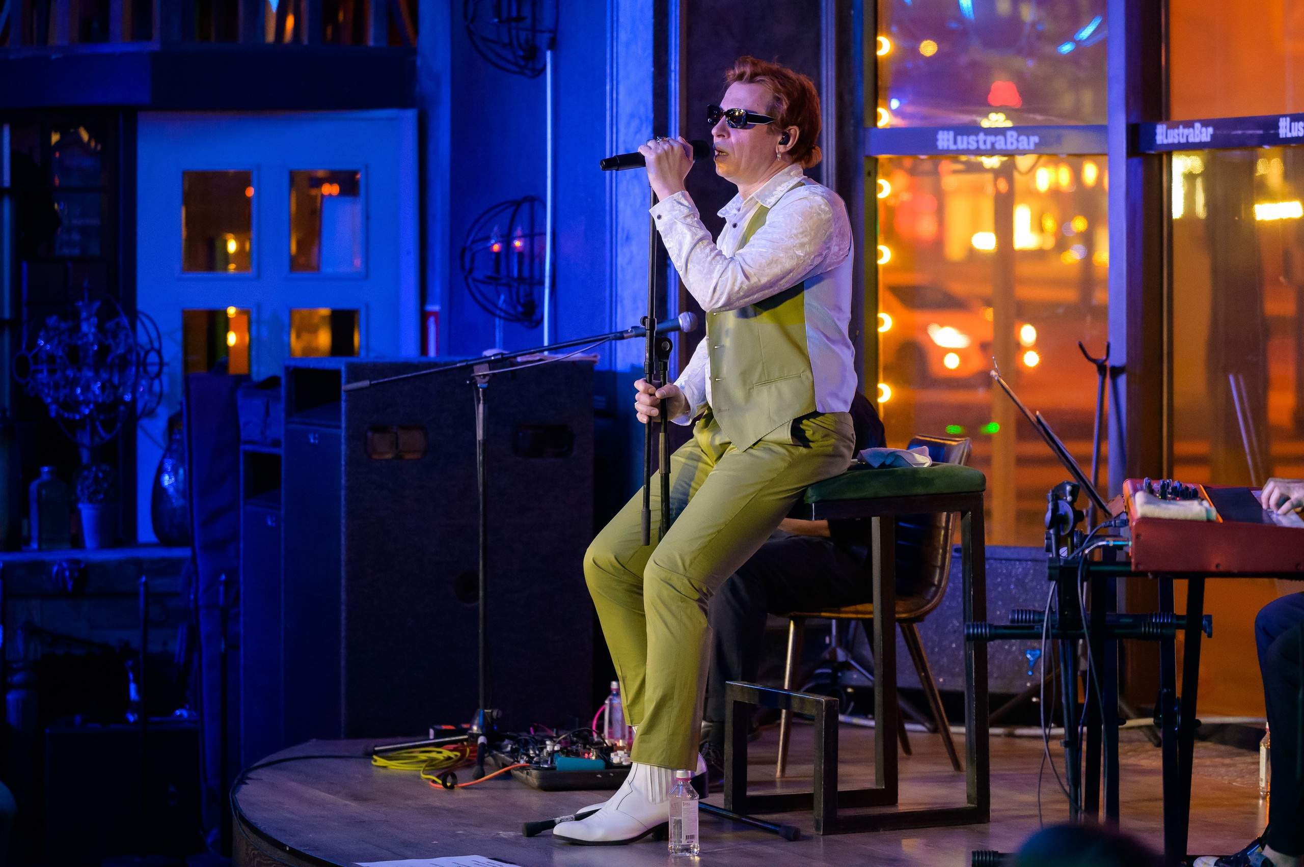 Люстра бар. Репортажный фотограф Сергей Дроздов