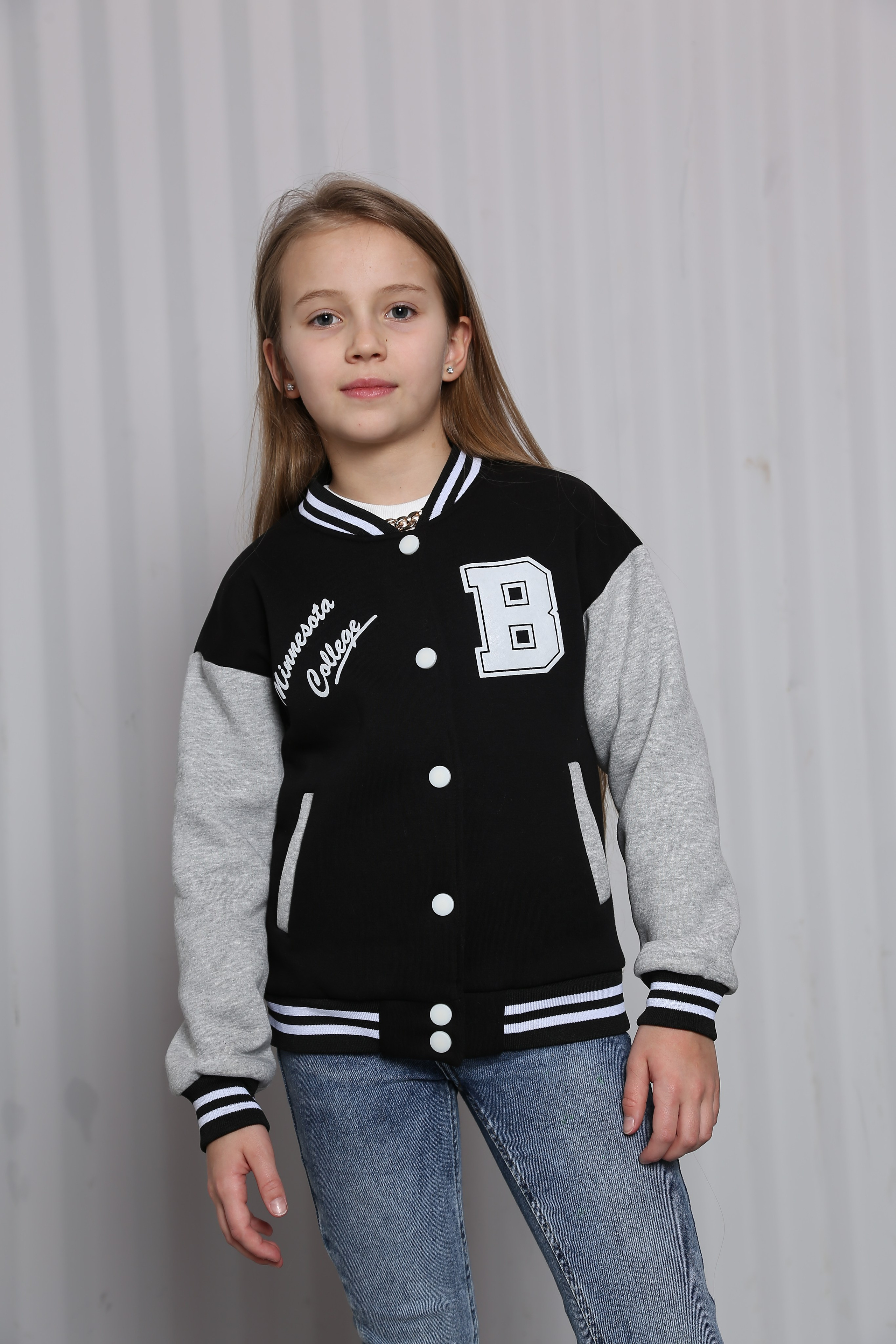 Профессиональная коммерческая фотосессия для детских товаров - одежда, обувь, аксессуары. Fashion фотограф в Санкт-Петербурге Савинова Ирина