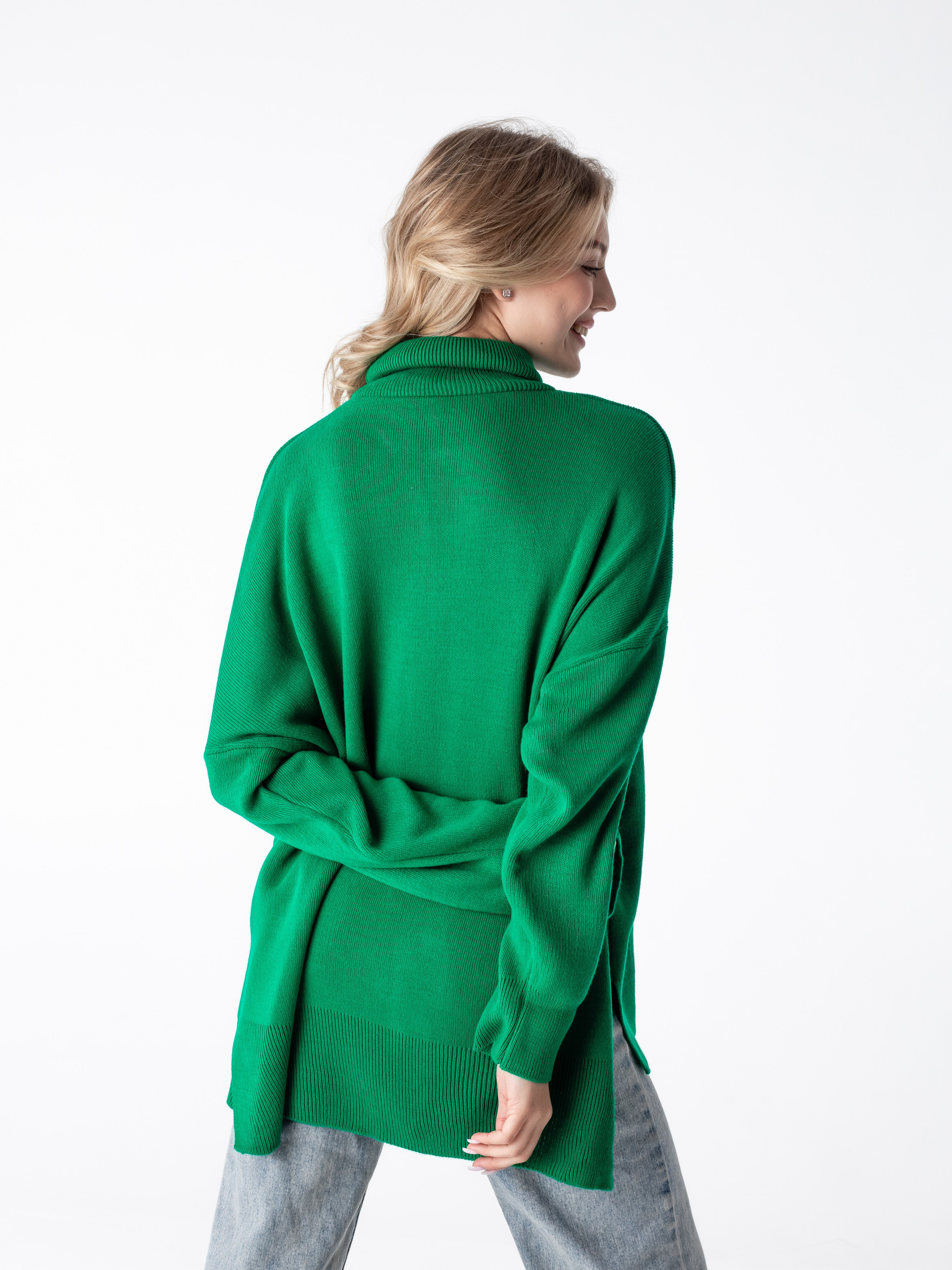 Свитер. Фотограф в Краснодаре Арина Кудряшова