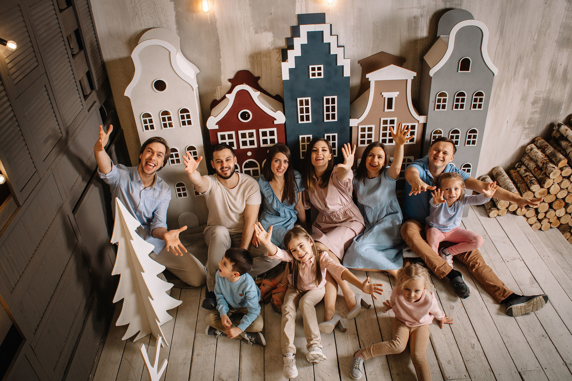 Новогодние семейные фотосессии в фотостудии. Семейный и свадебный фотограф в Майкопе Михаил Мартиросян