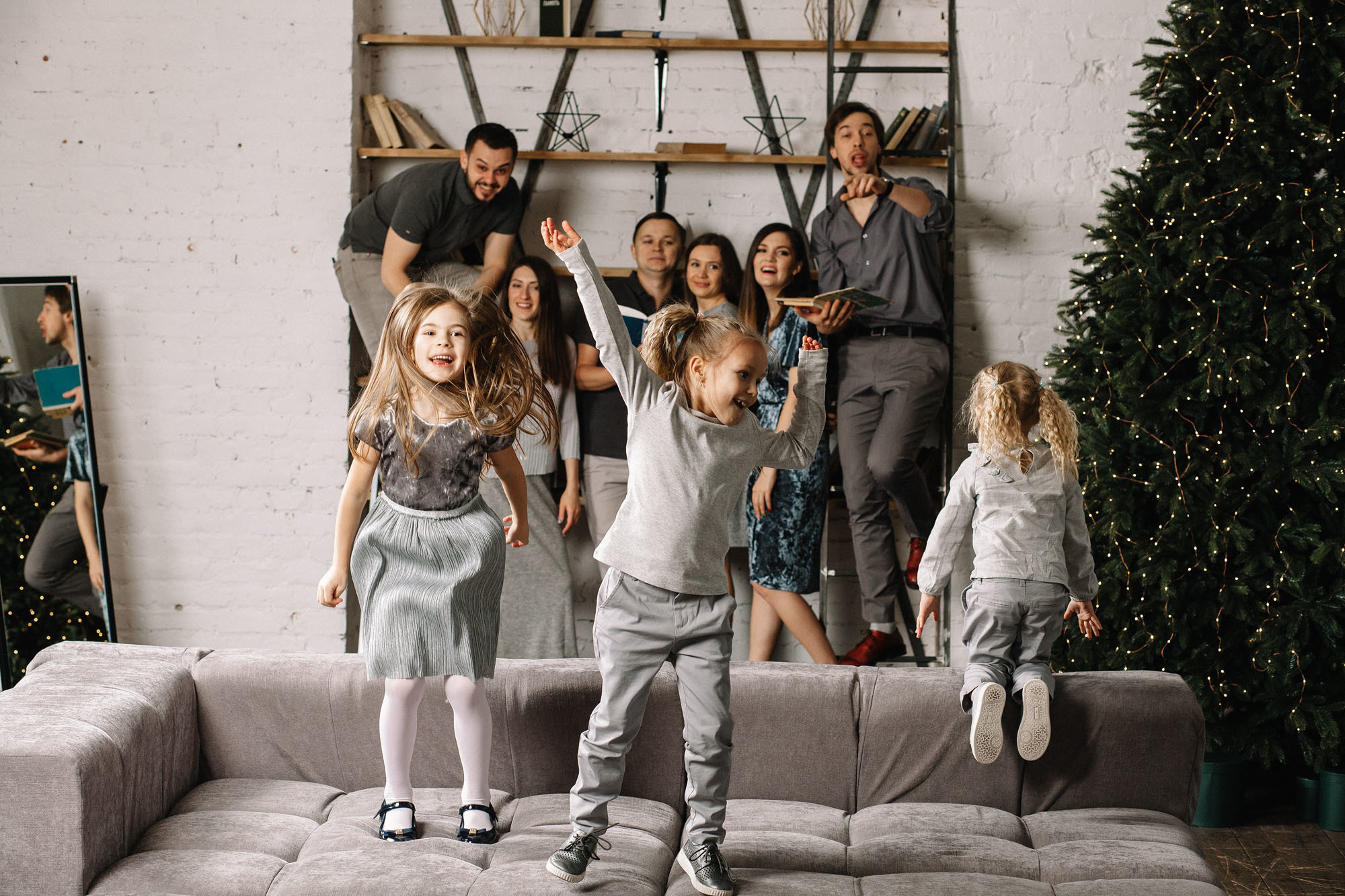 Новогодние семейные фотосессии в фотостудии. Семейный и свадебный фотограф в Майкопе Михаил Мартиросян