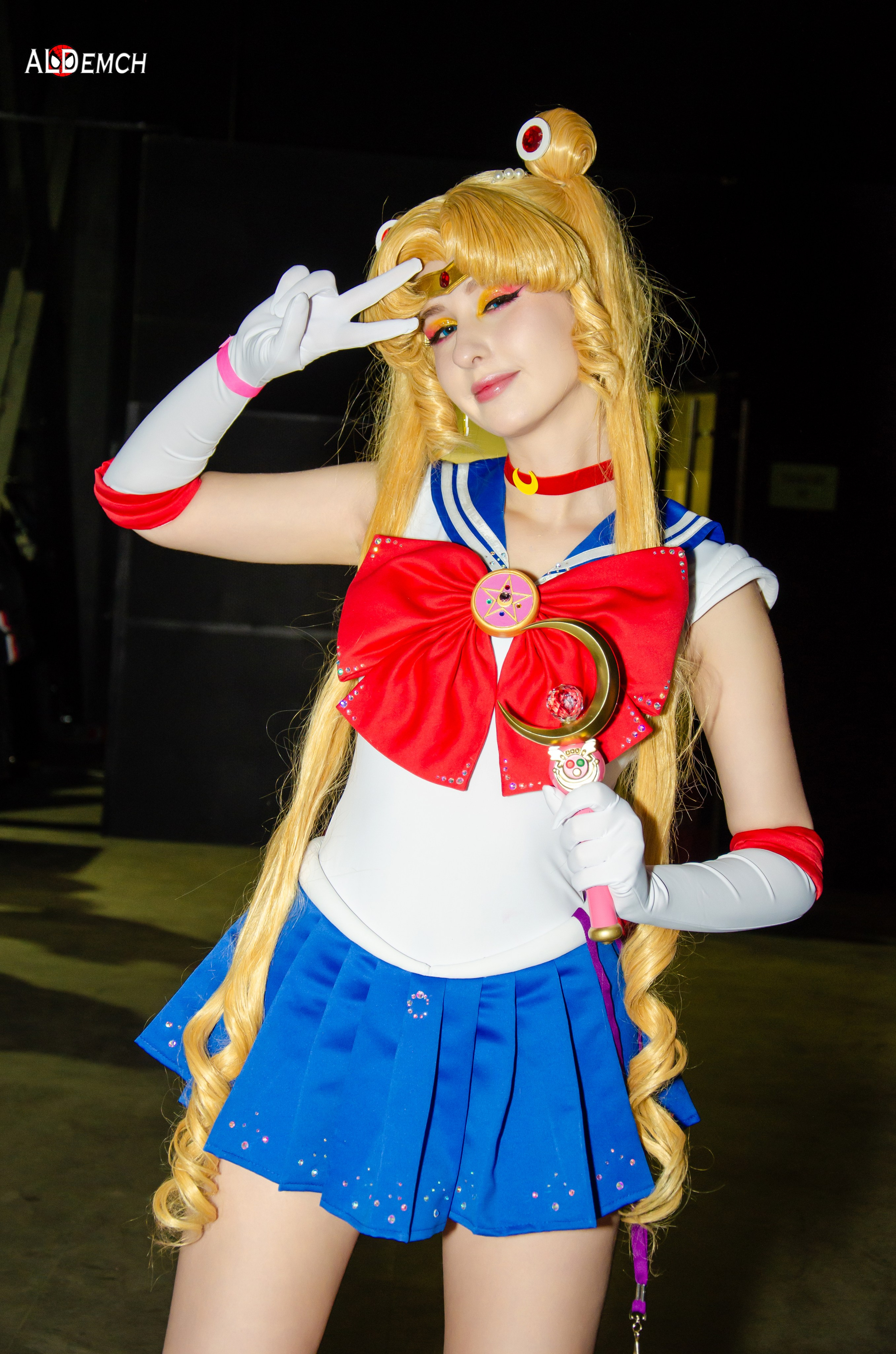 Аниме картинки персонажей и косплей фото в России Москве