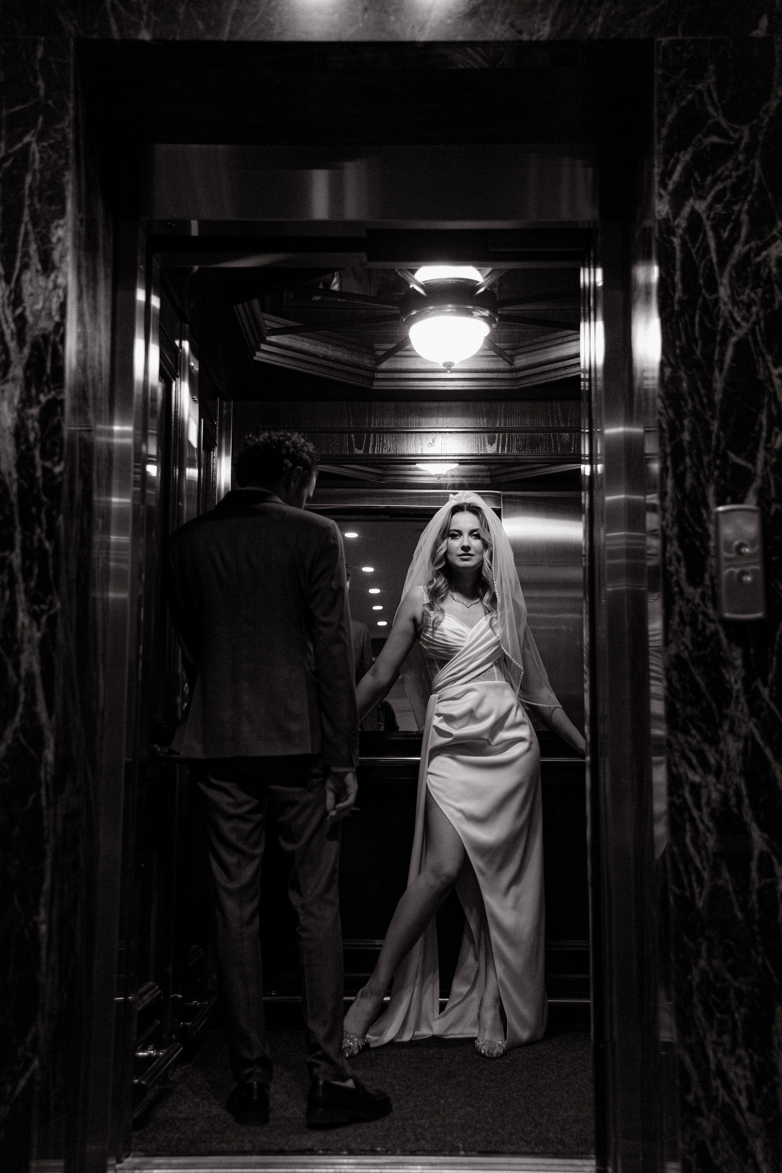 Тушите пожар. Э Т О М Ы