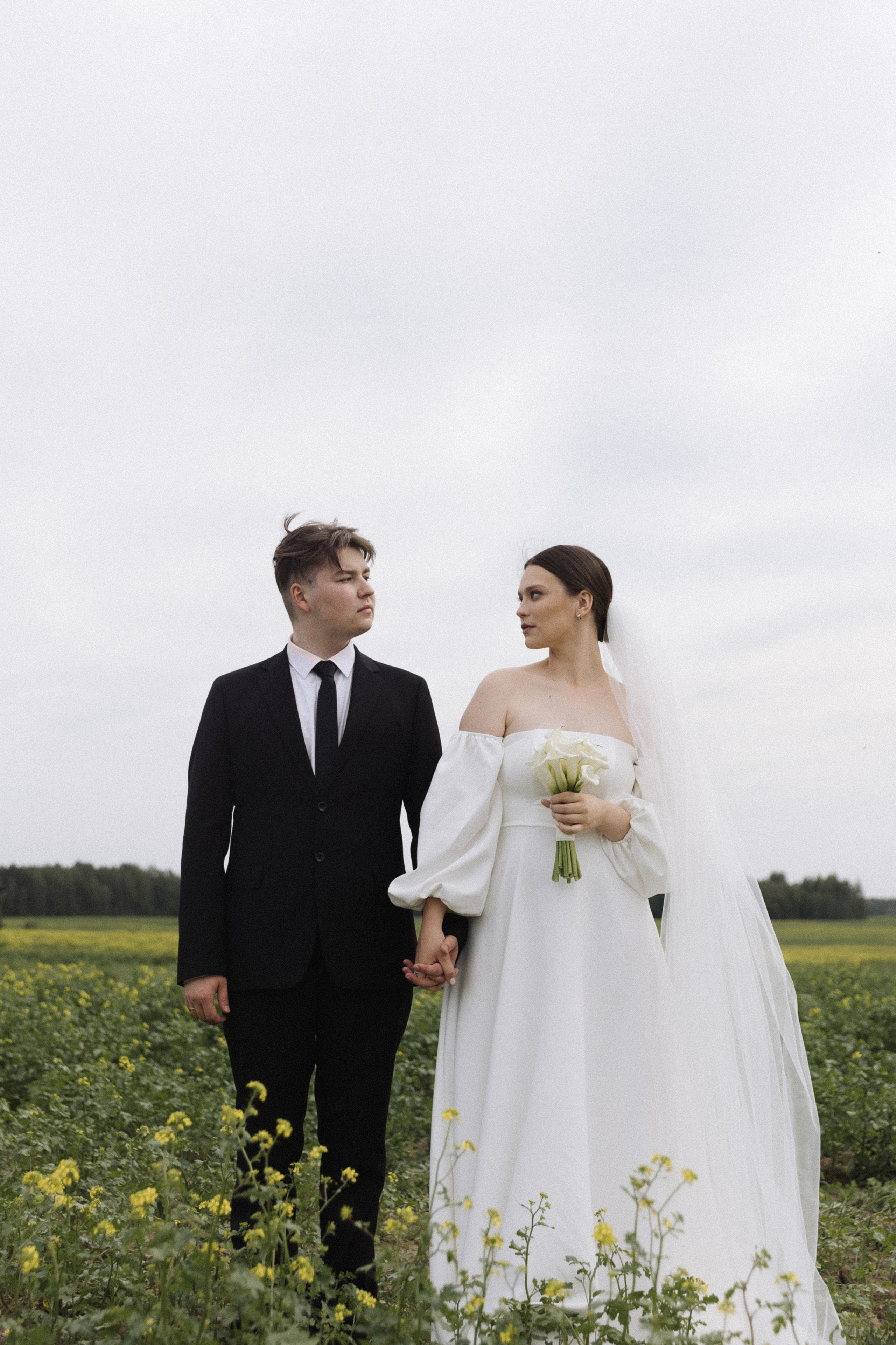 Единое целое. Э Т О М Ы