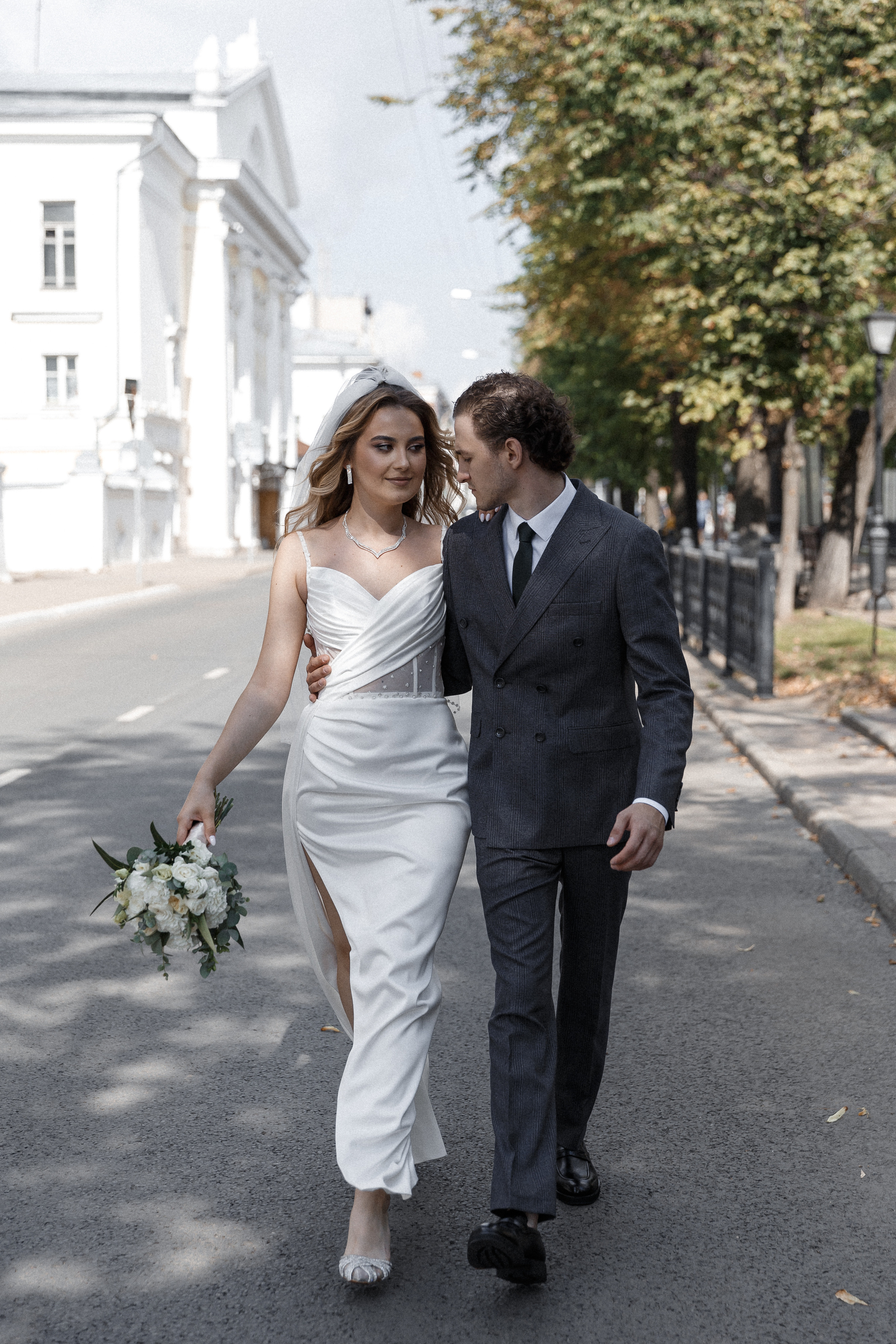 Тушите пожар. Э Т О М Ы