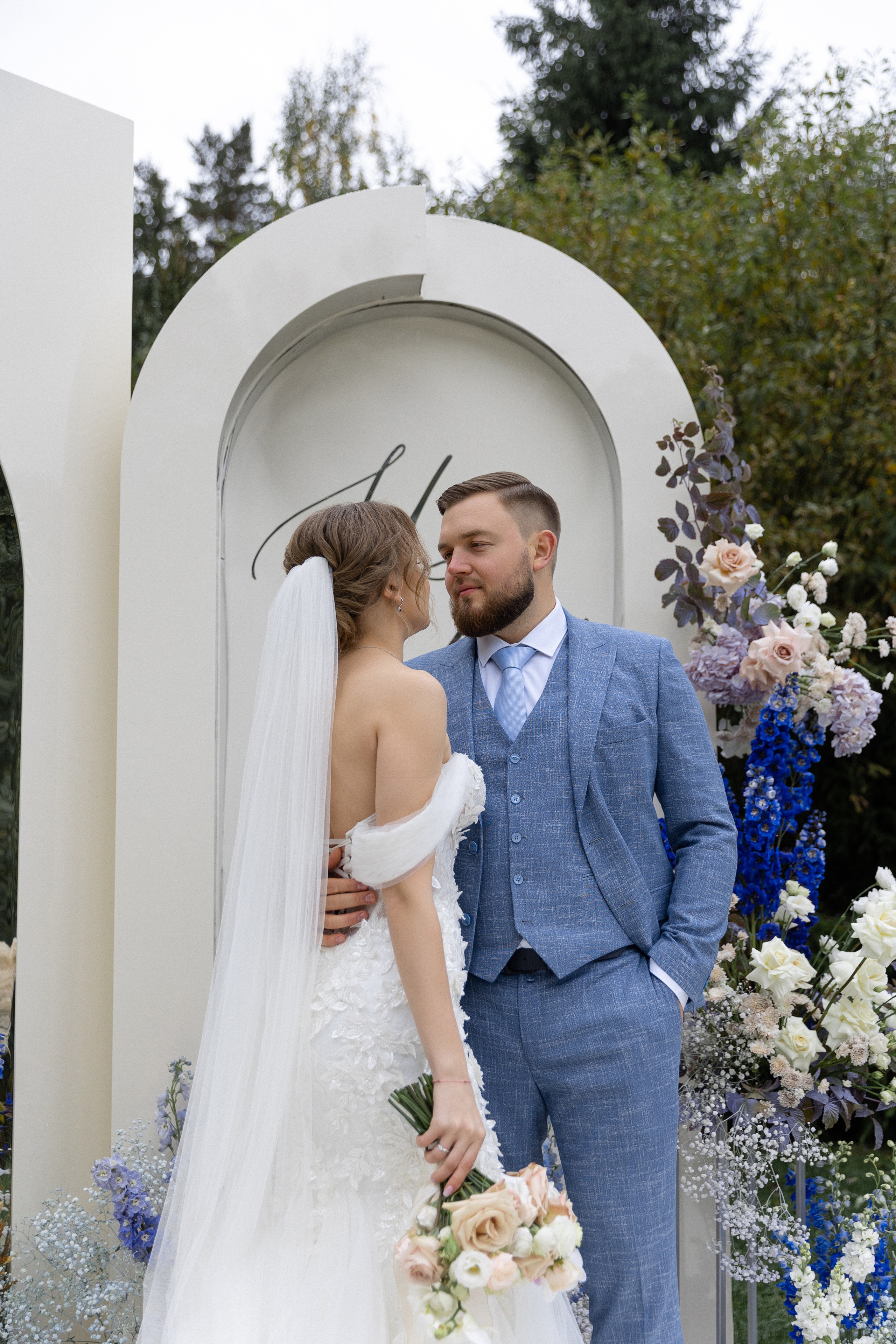 До края вселенной. Э Т О М Ы