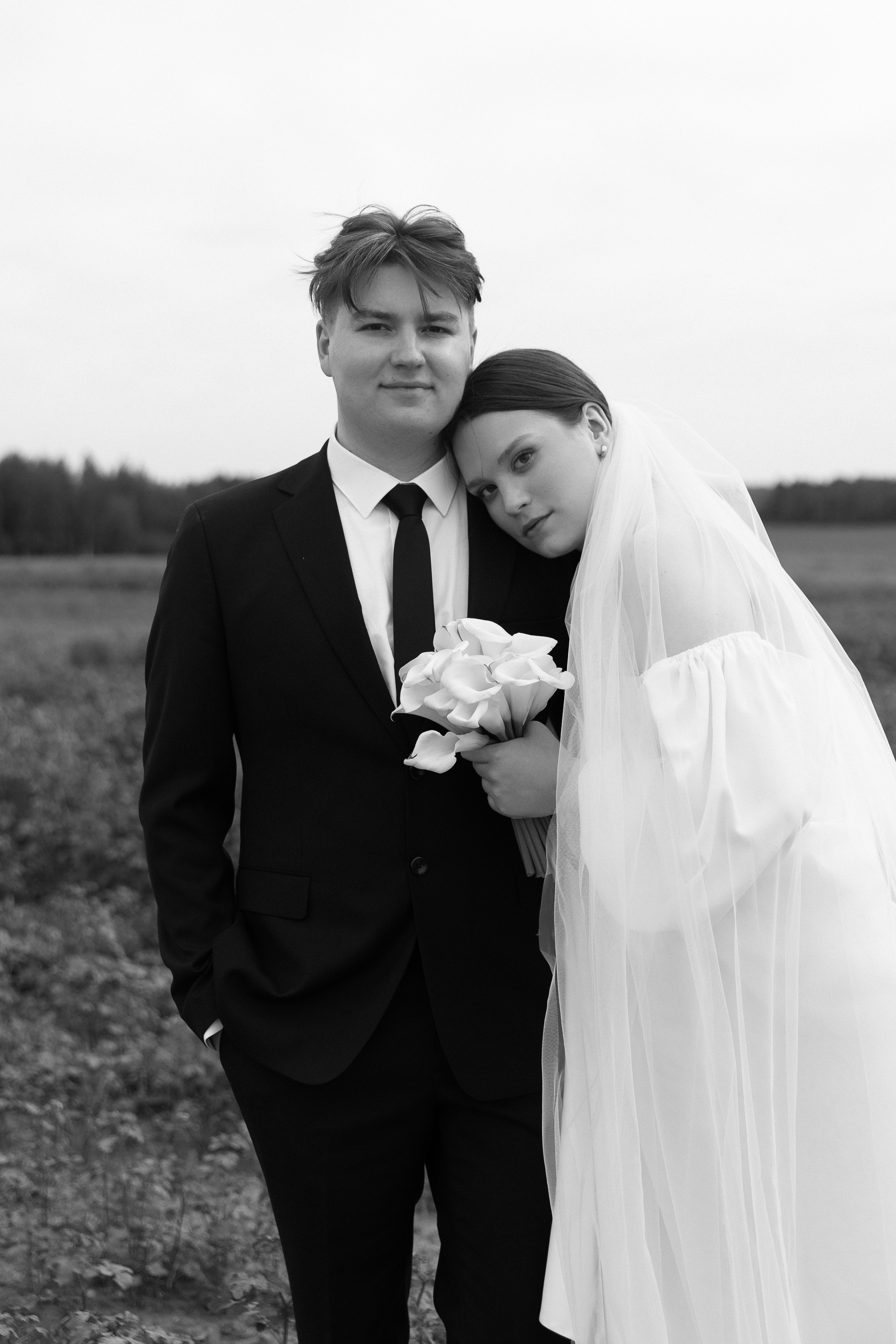 Единое целое. Э Т О М Ы