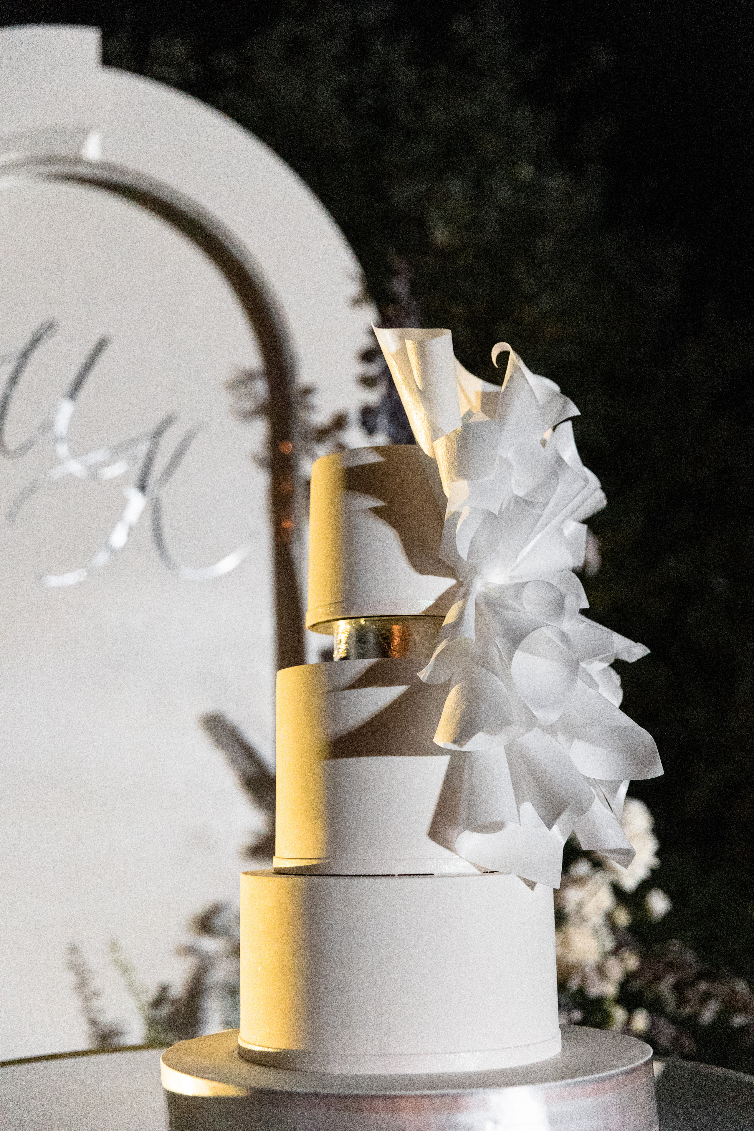 До края вселенной. Э Т О М Ы