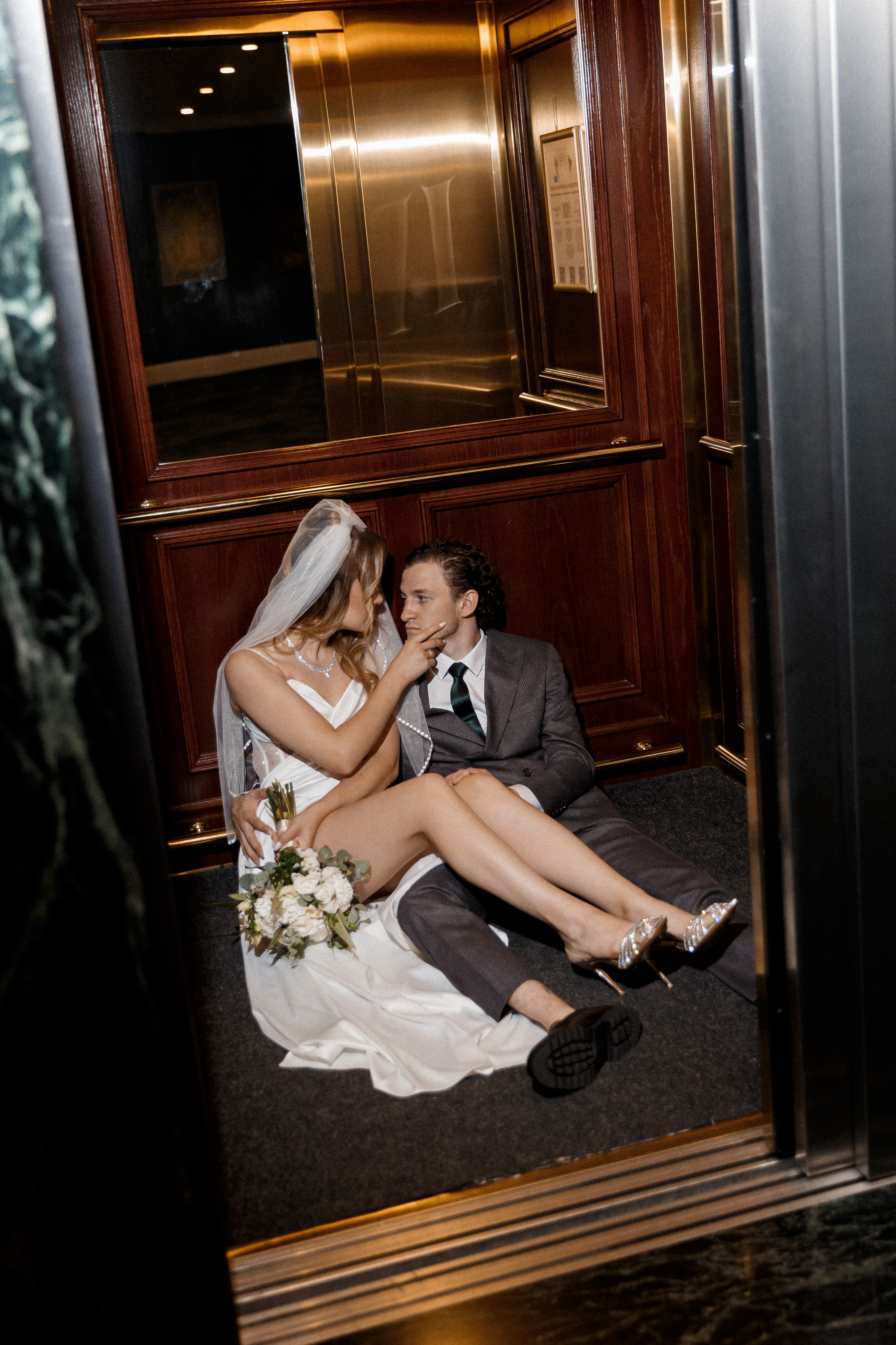 Тушите пожар. Э Т О М Ы