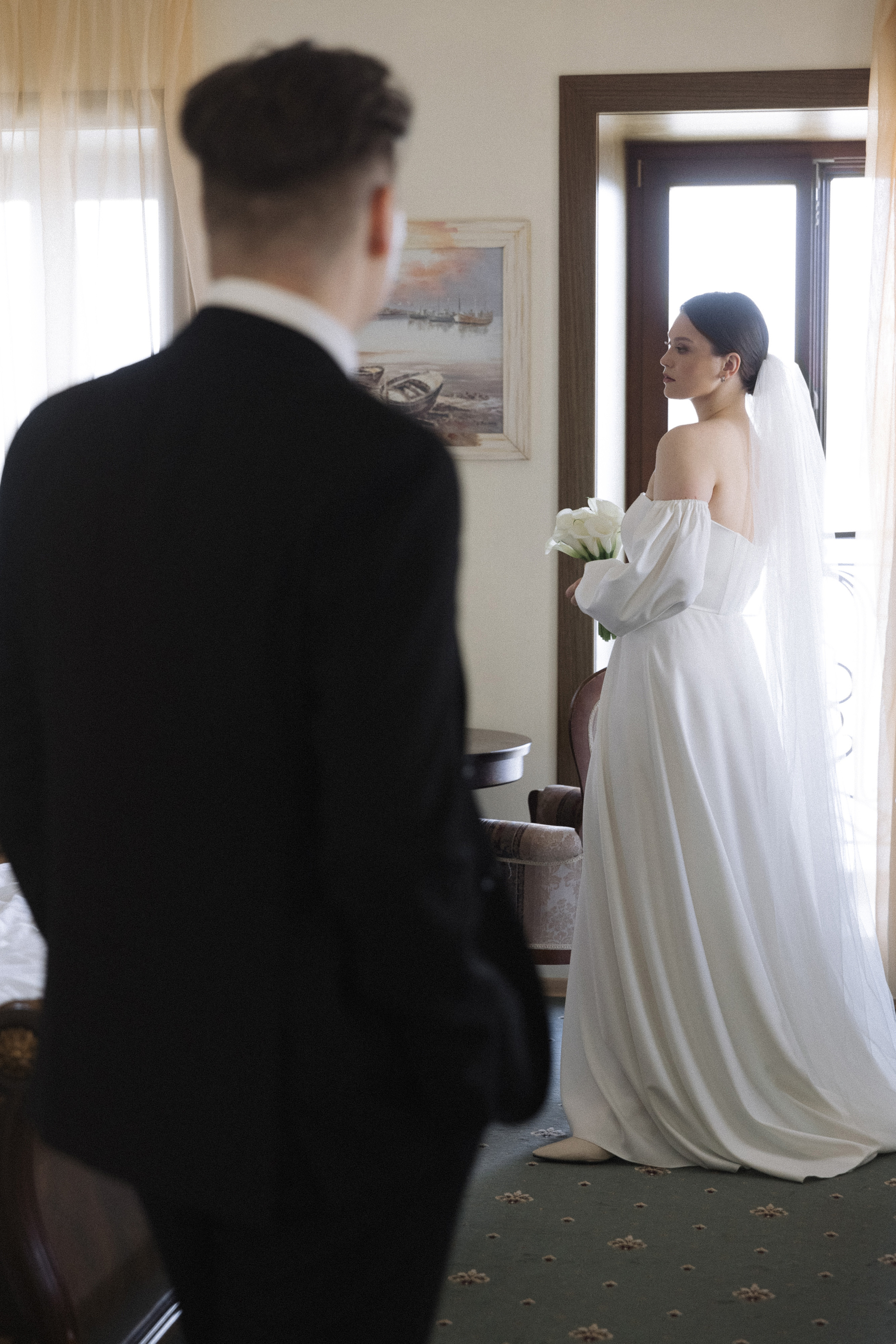 Единое целое. Э Т О М Ы