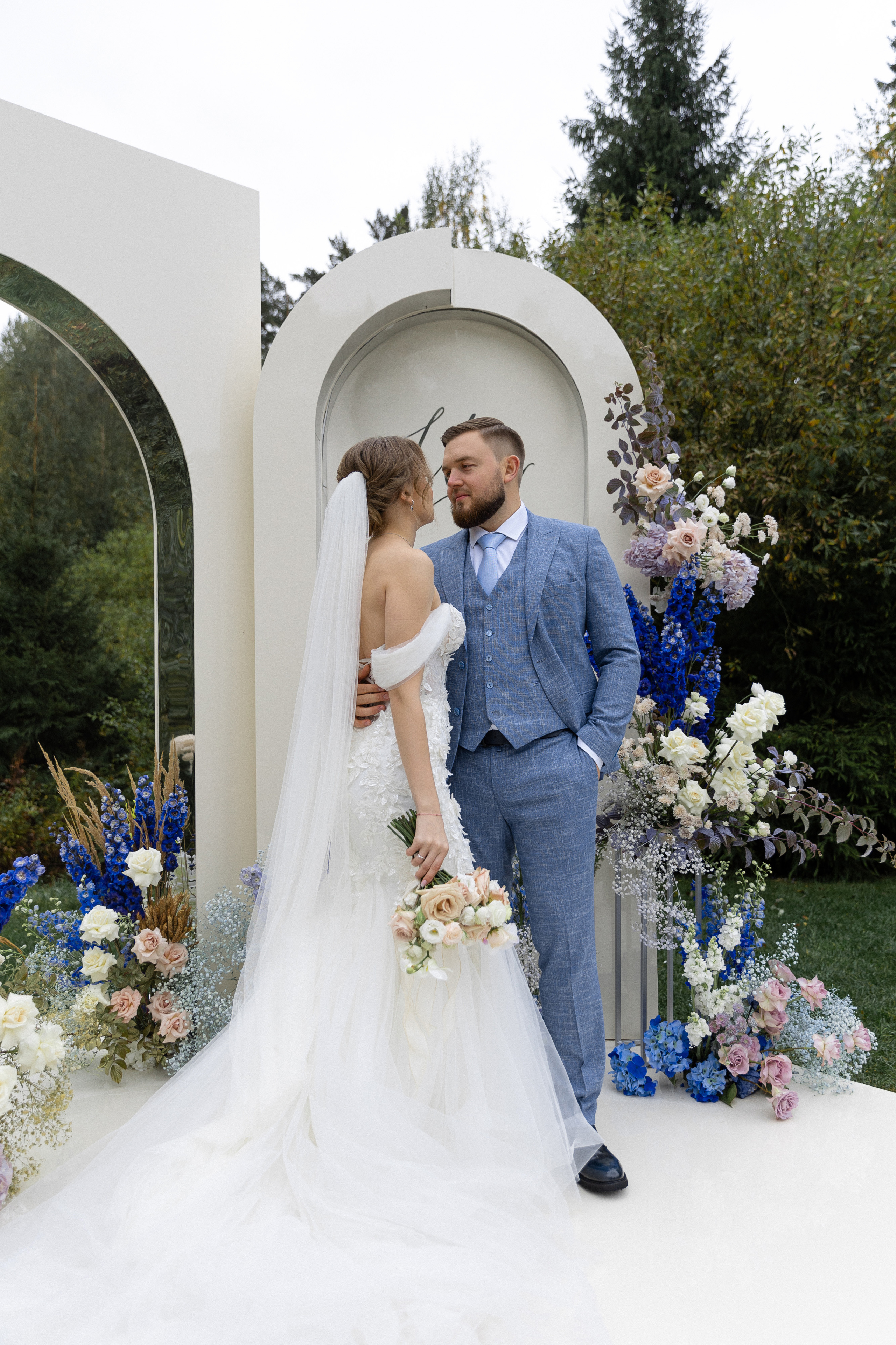 До края вселенной. Э Т О М Ы