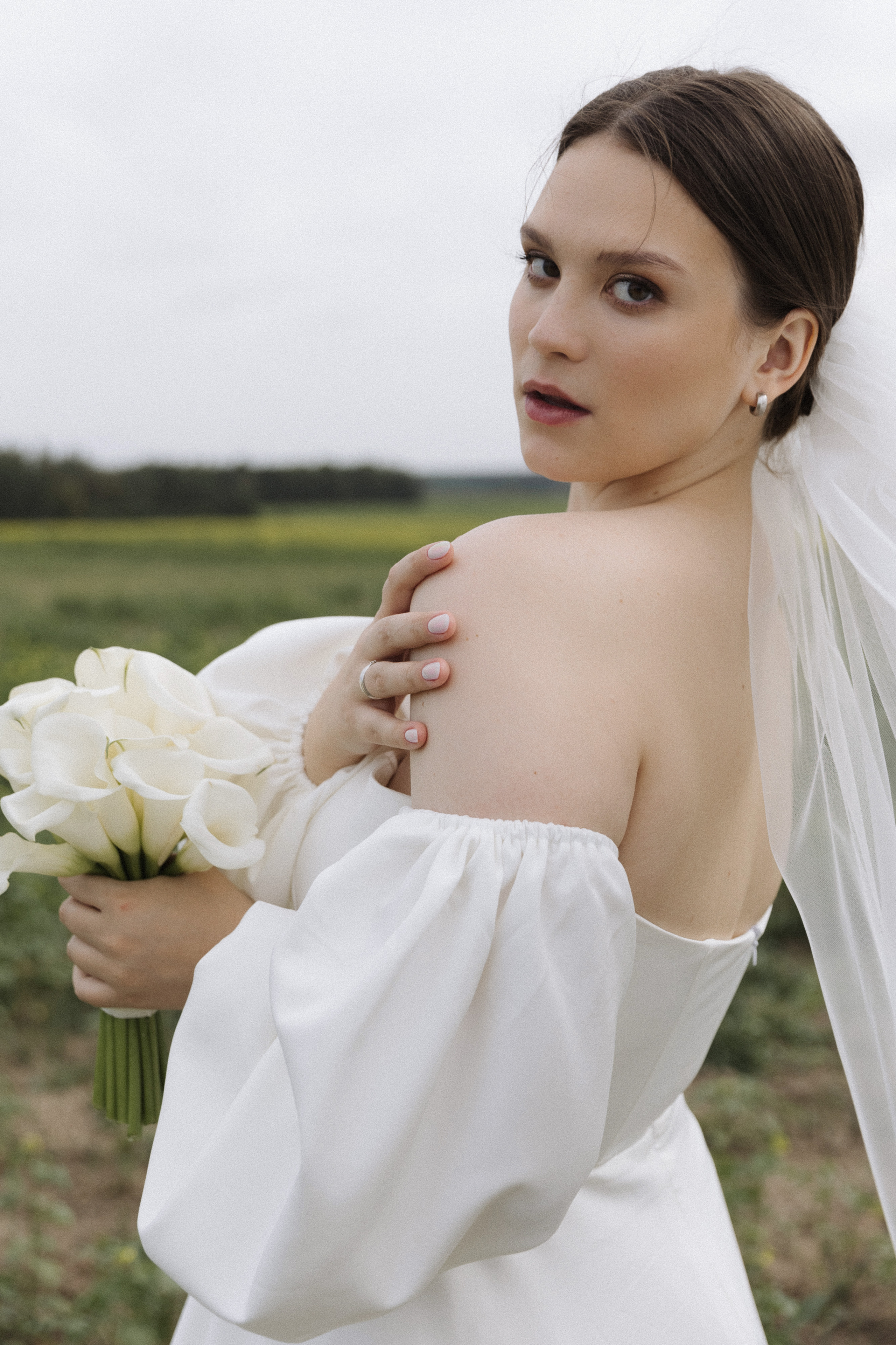 Единое целое. Э Т О М Ы