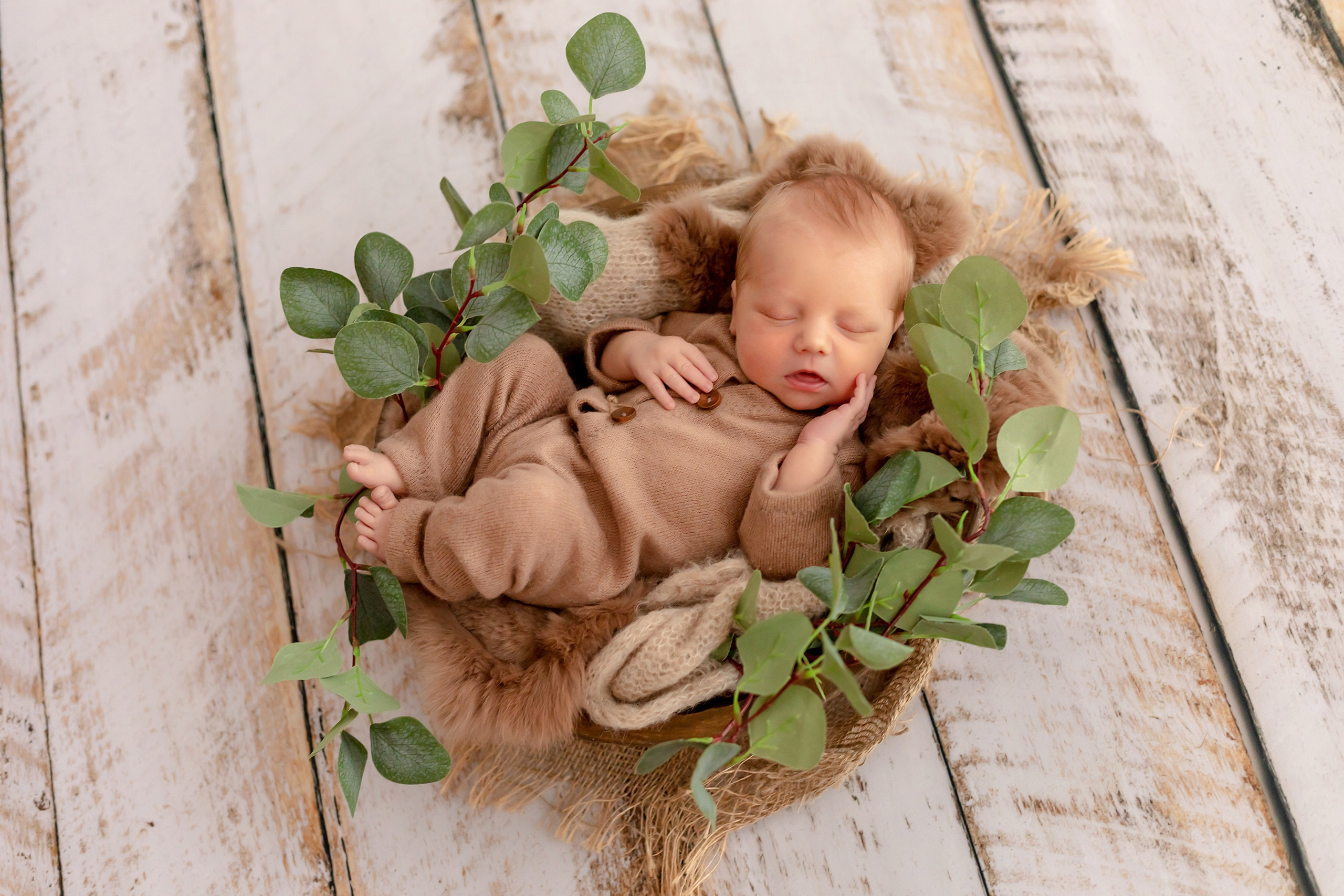 Новорожденные до 28 дней. Фотограф новорожденных в Тюмени