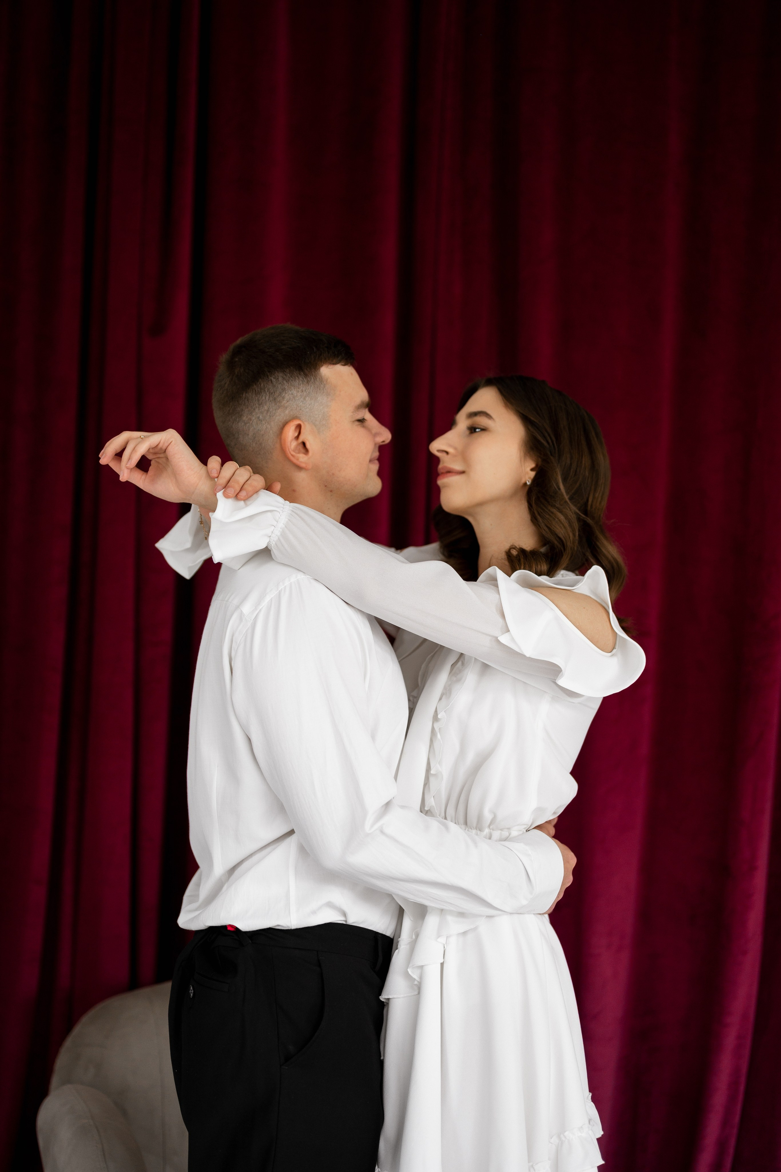 Фотостудия. Полина Бамбиза фотограф фотосессии Красноярск фотокниги портрет