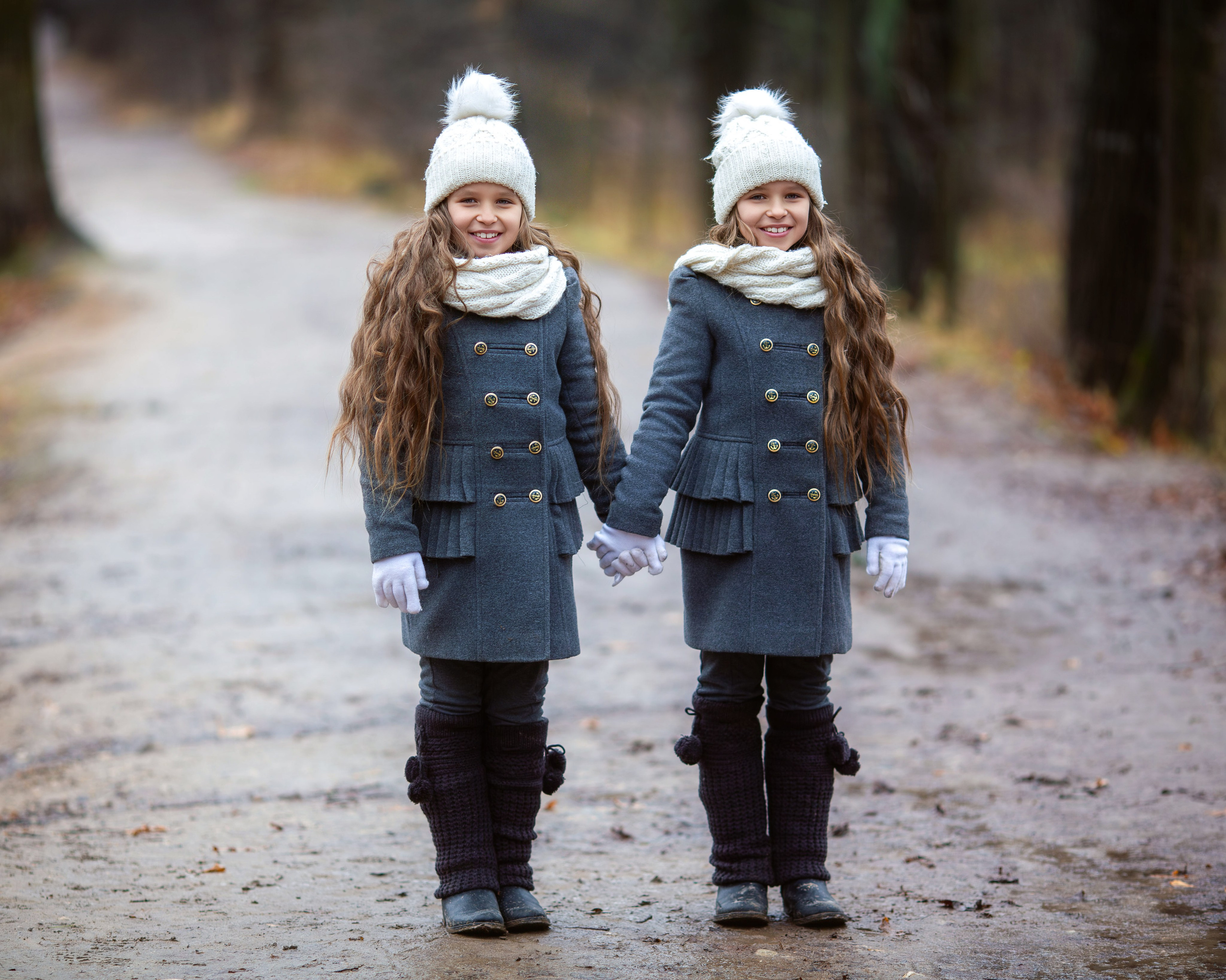 Осенняя съемка Евгении и Ксении. Семейный и детский фотограф в Москве Юлия