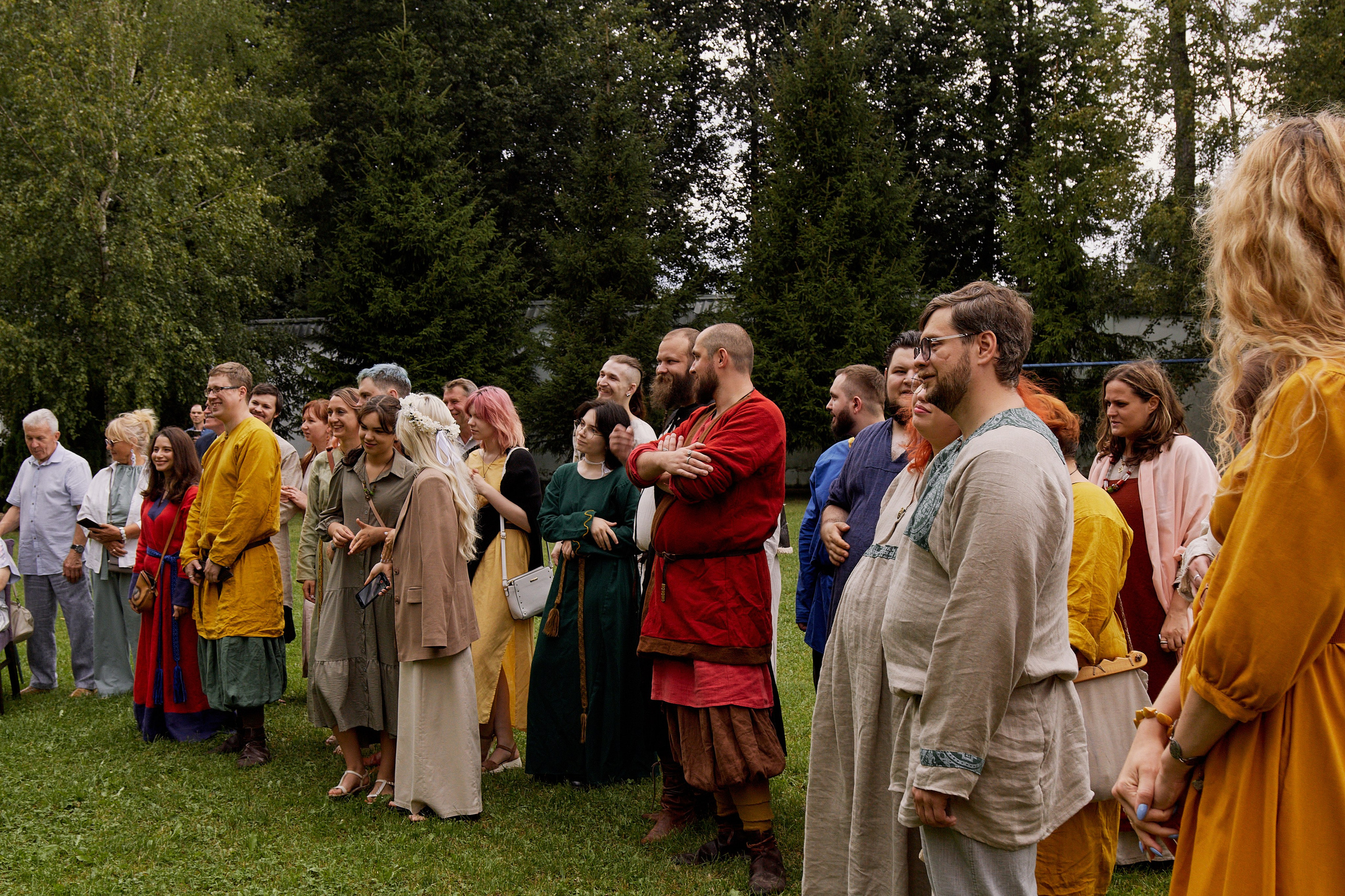 Юлия и Антон. Выездная роспись в стиле викингов. Фотограф лавстори Москва/МО Приятелева Ангелина