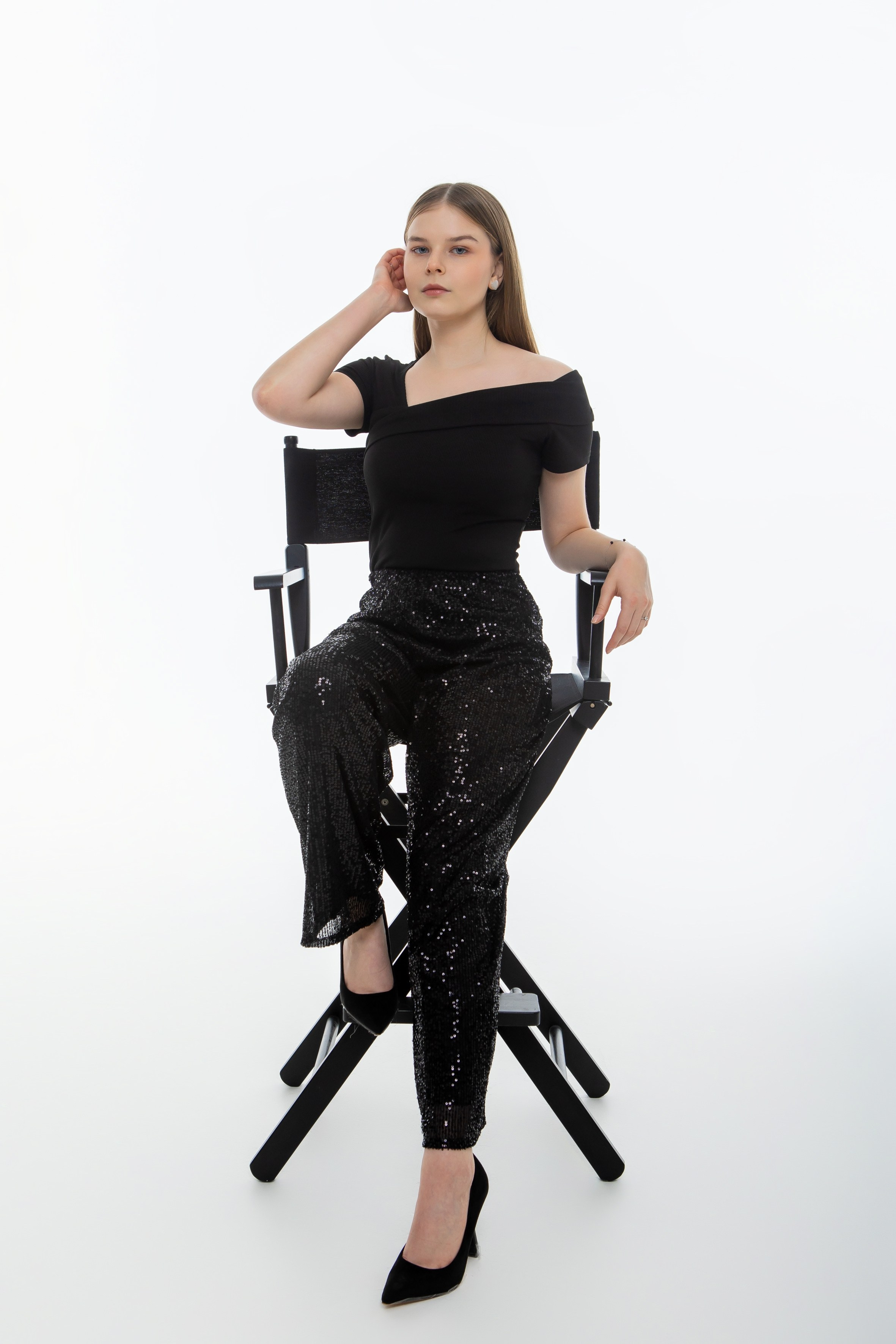 Студия Гимназия 12 11 А 2024 г. Свадебный и портретный Фотограф в Липецке Дмитрий Котюков