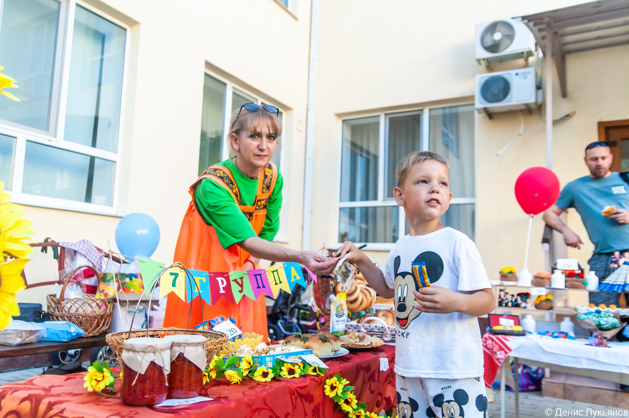Ярмарка. Свадебный и семейный фотограф Денис Лукьянов в Краснодаре, Краснодарском крае и Республике Крым