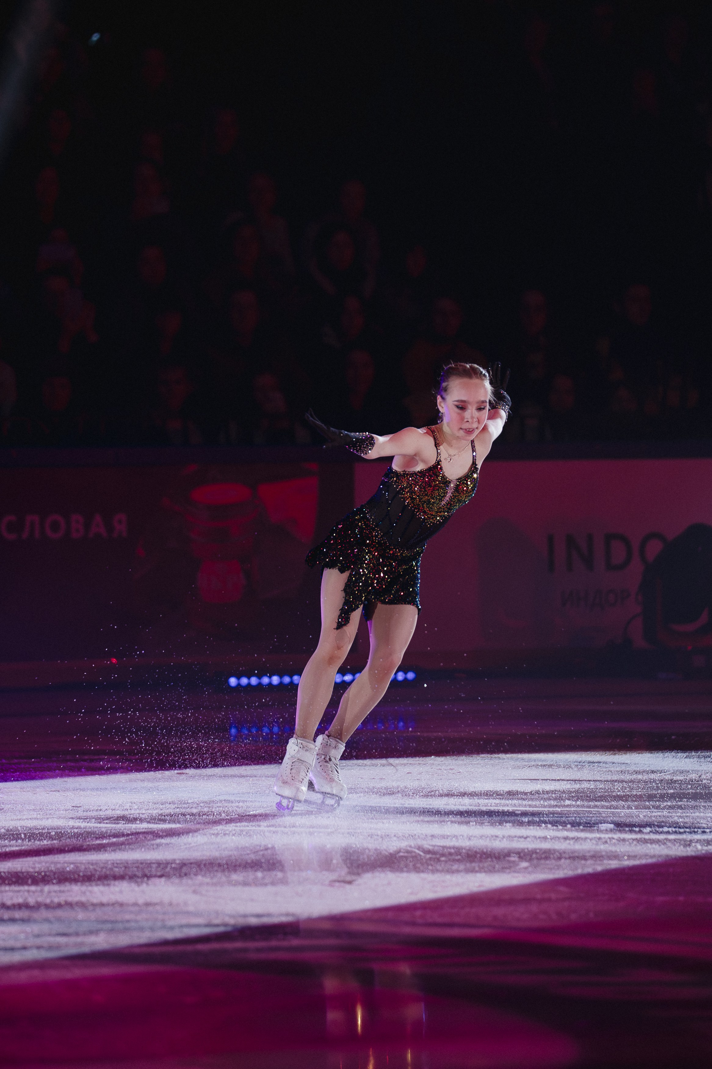 Шоу Этери Тутберидзе в Новосибирске. Воробьева Ксения — Спортивный и танцевальный фотограф Новосибирск