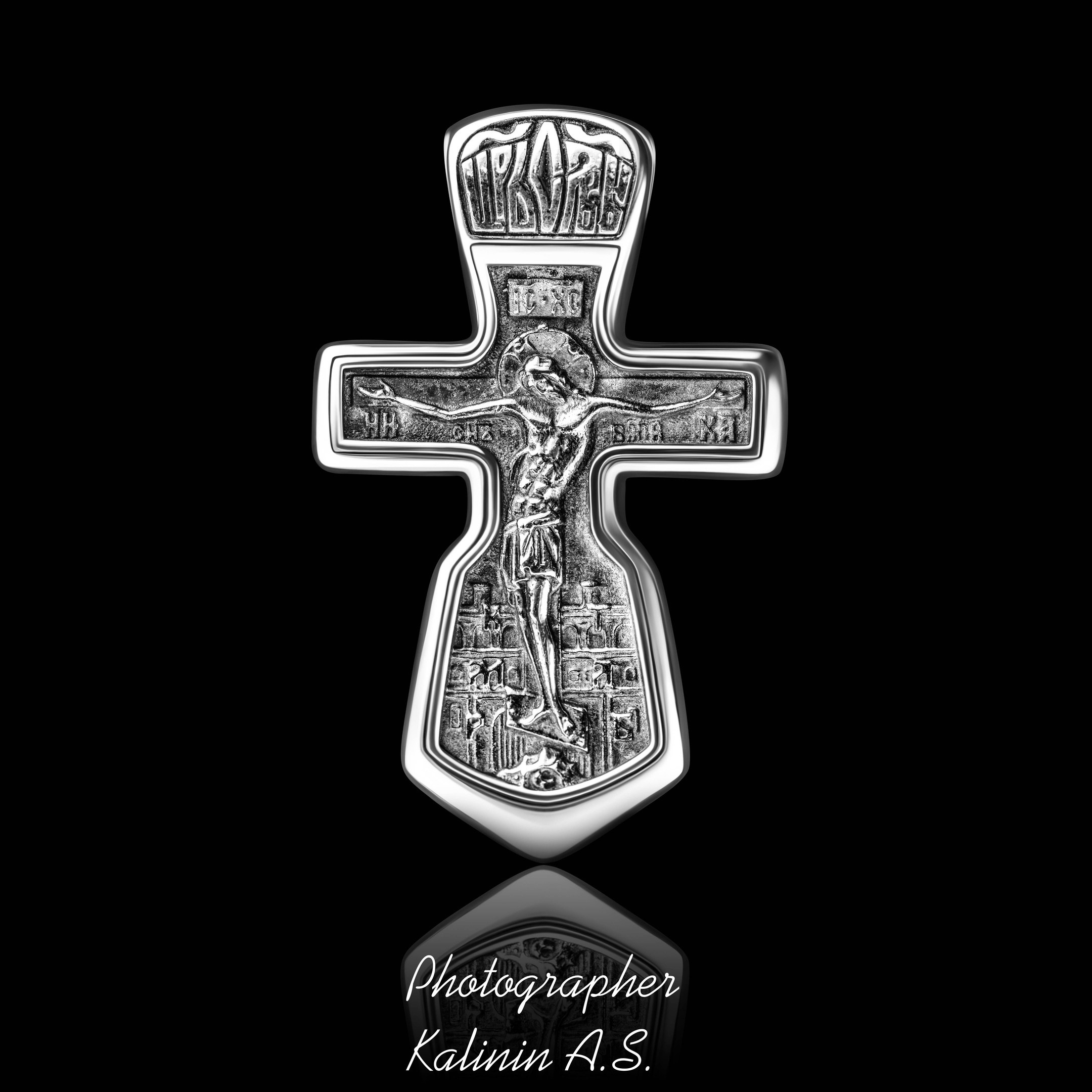 Рекламная эксклюзивная предметная фотосъёмка ювелирных изделий в Москве  тел +7 966-003-13-07. Высококачественная профессиональная рекламная фотосъёмка ювелирных украшений, драгоценных камней в Москве. Обучение, консультация