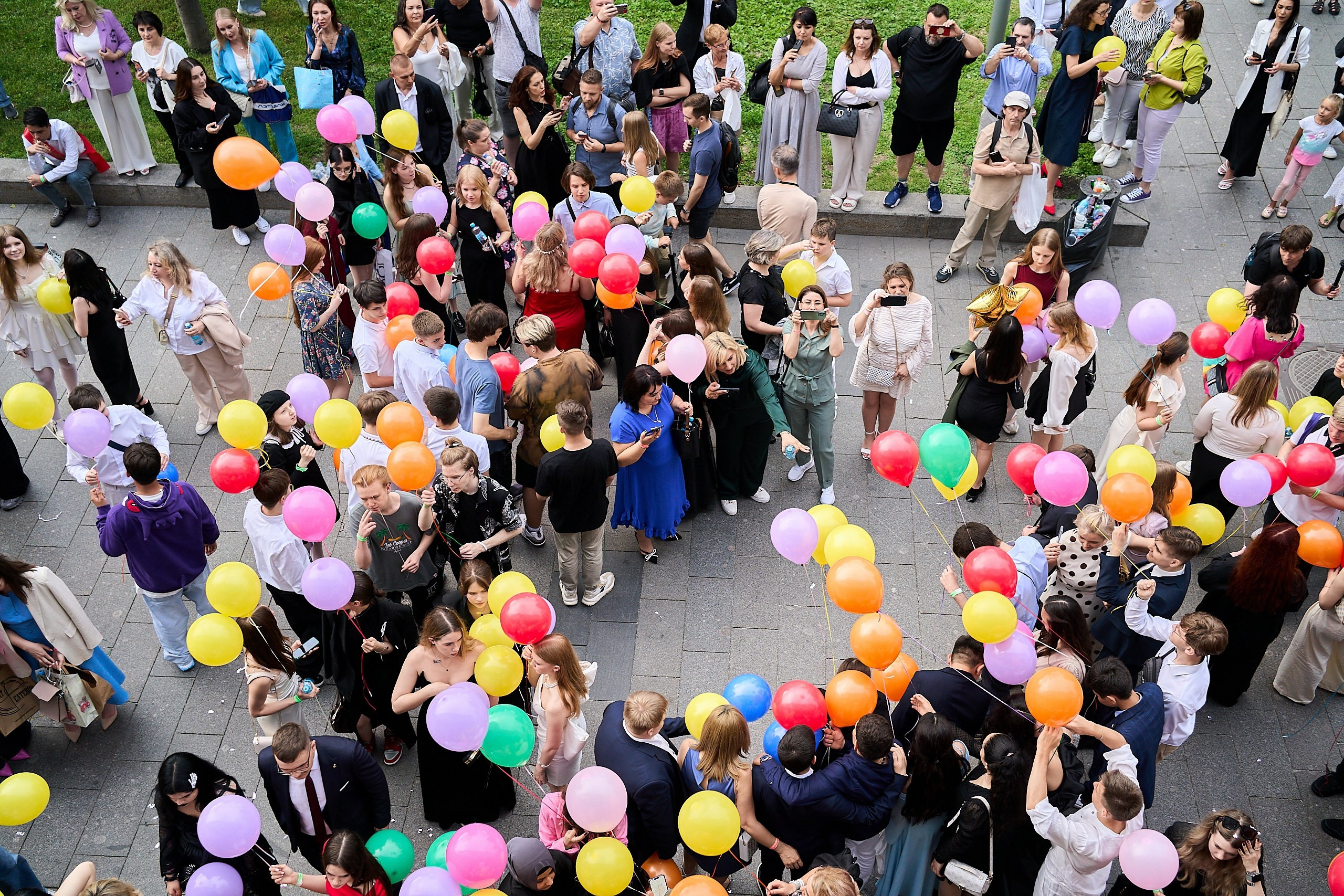 Выпускной 9 класс 2024. Фотограф и Видеограф в Москве. Олег Корушев