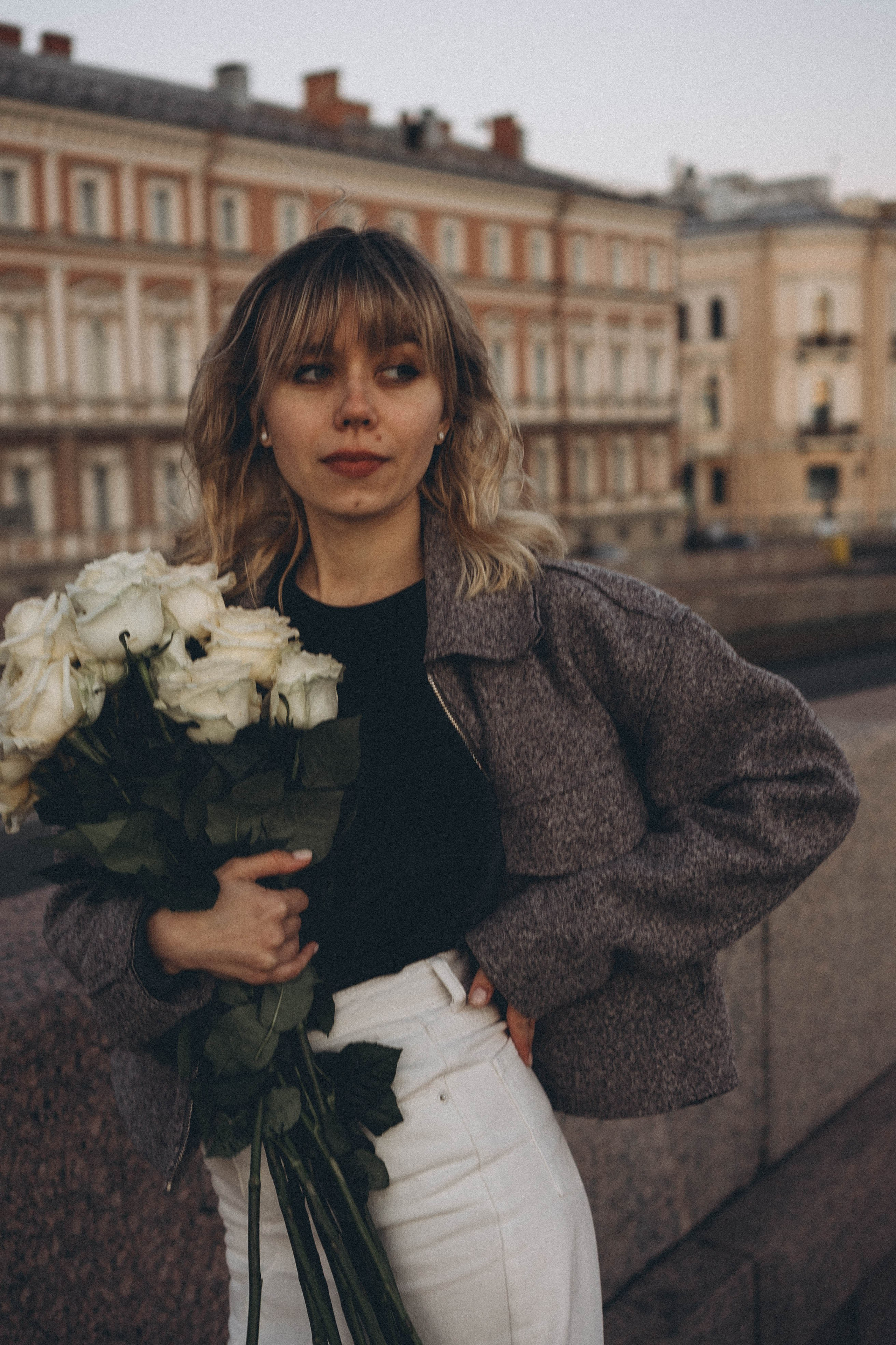 ПРОГУЛКА ПО ГОРОДУ В БЕЛЫЕ НОЧИ (другой вариант). Профессиональный фотограф, Санкт-Петербург — Виктория Богомолова