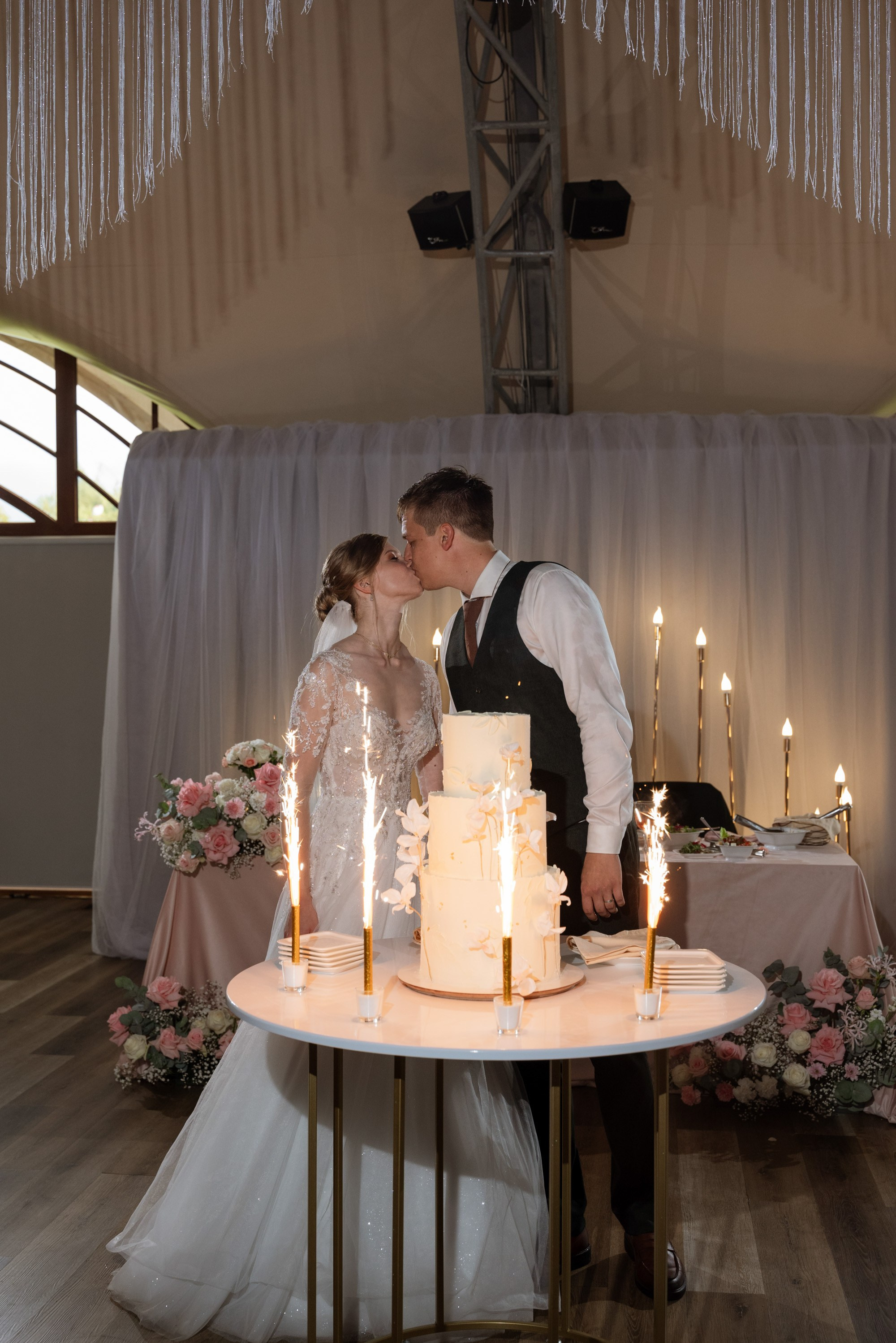 Андрей и Дарина | 10.08.24. Свадебный фотограф в Санкт-Петербурге Владислава Тюльпина