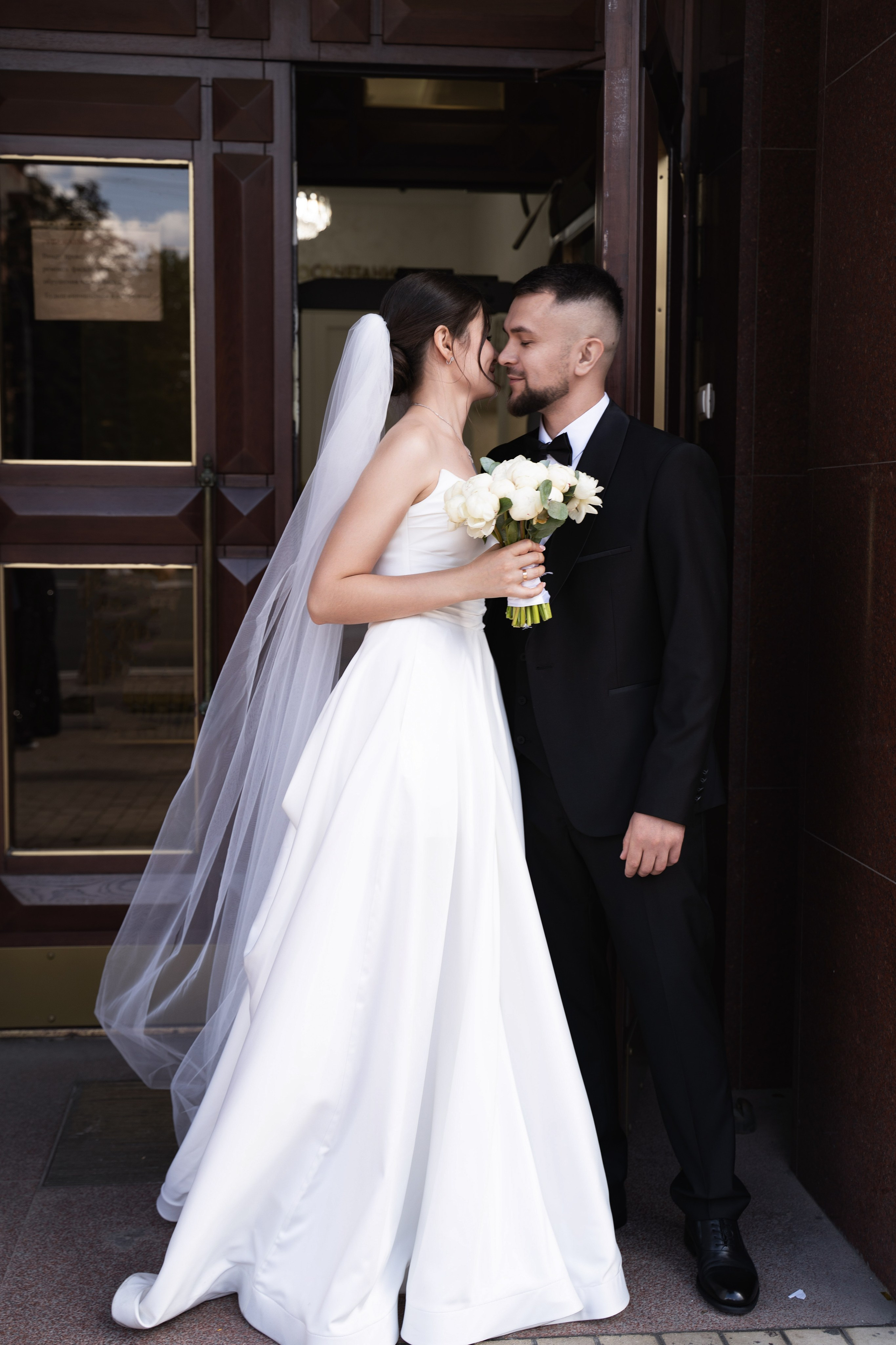 Evgeniya and Artem. Rezyame