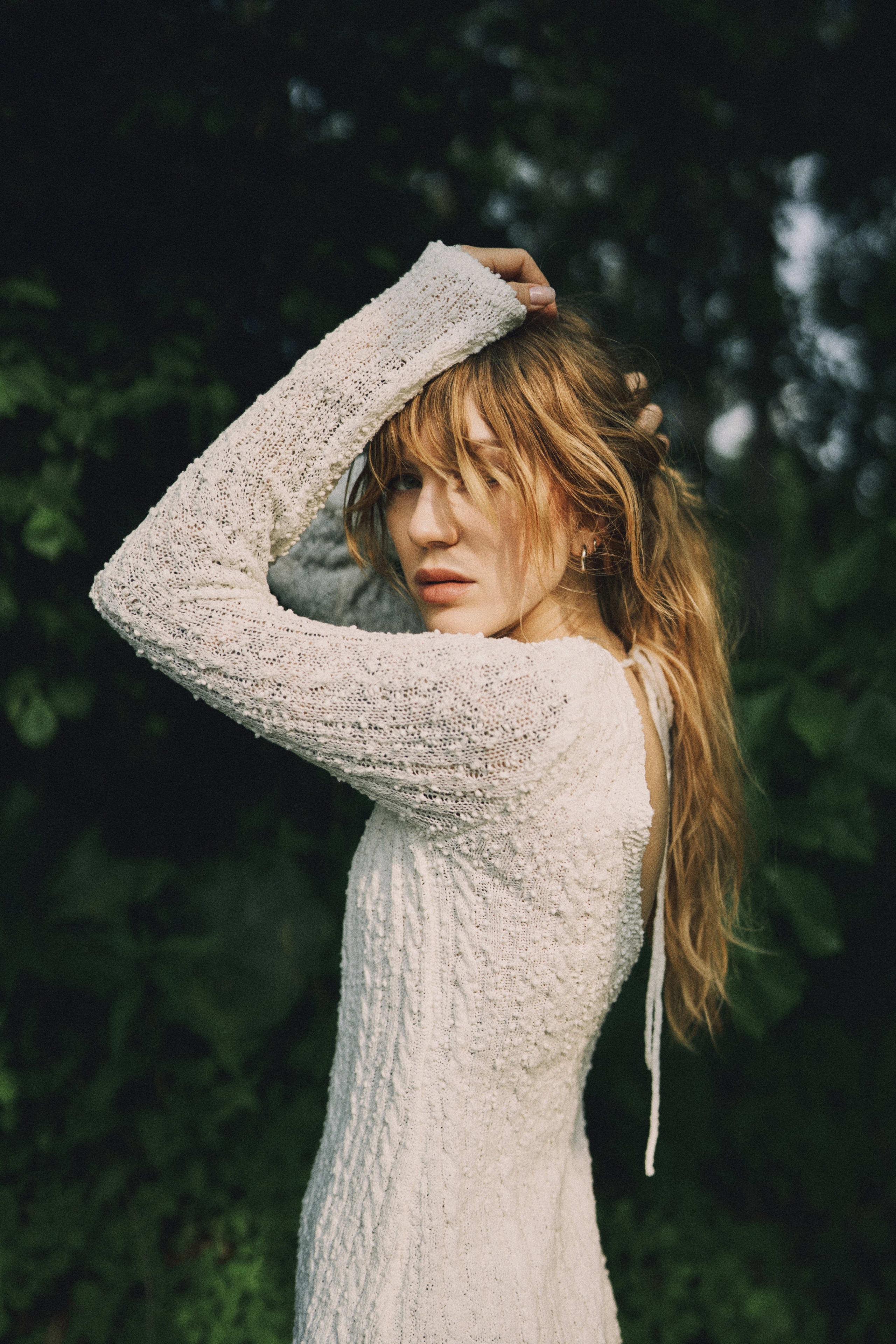 Женский портрет на природе — естественный свет и красота. Фотограф в Хабаровске Дмитрий Лемешков