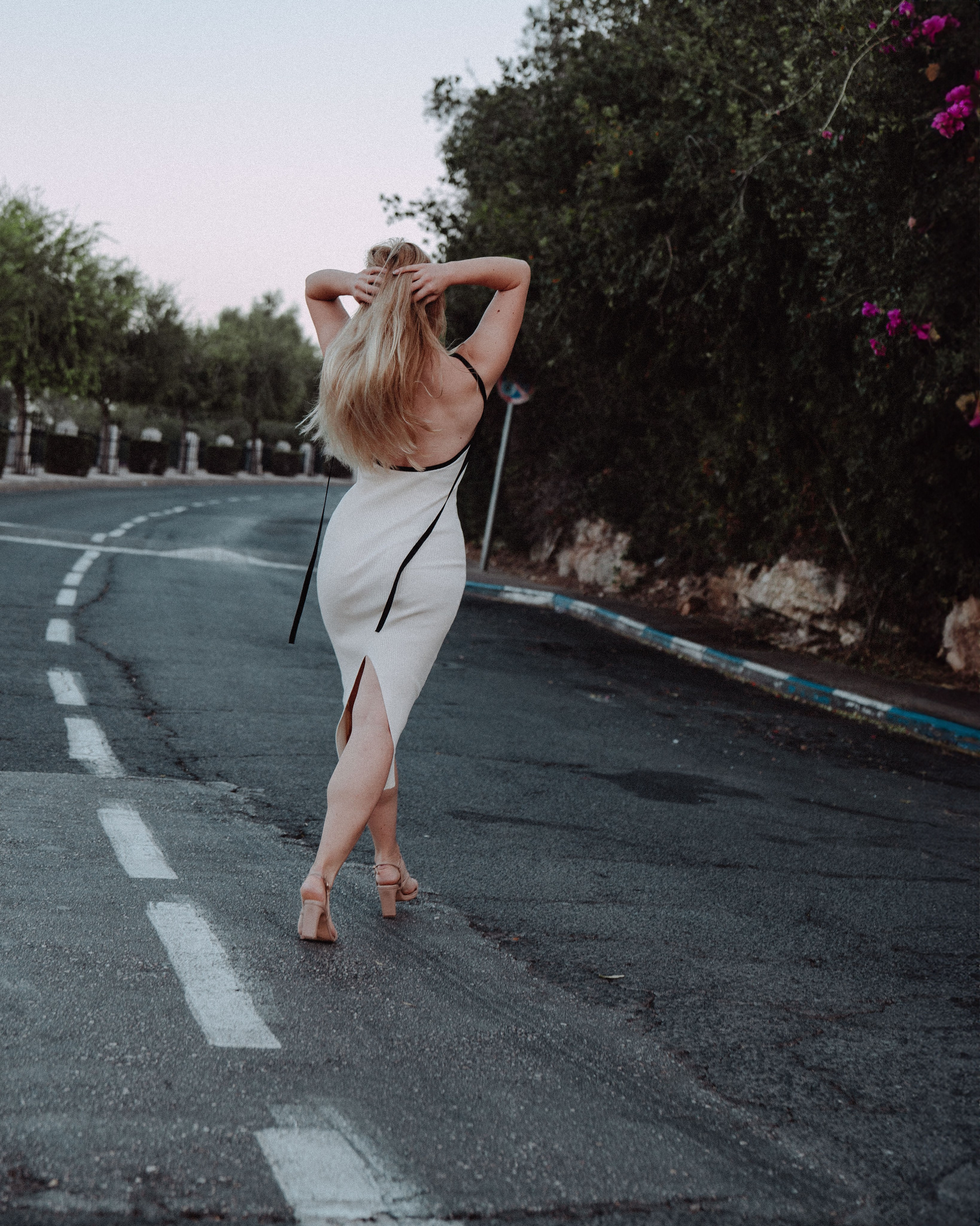 В цветущем саду. Портретный и свадебный фотограф в Москве Финкельштенй Анна