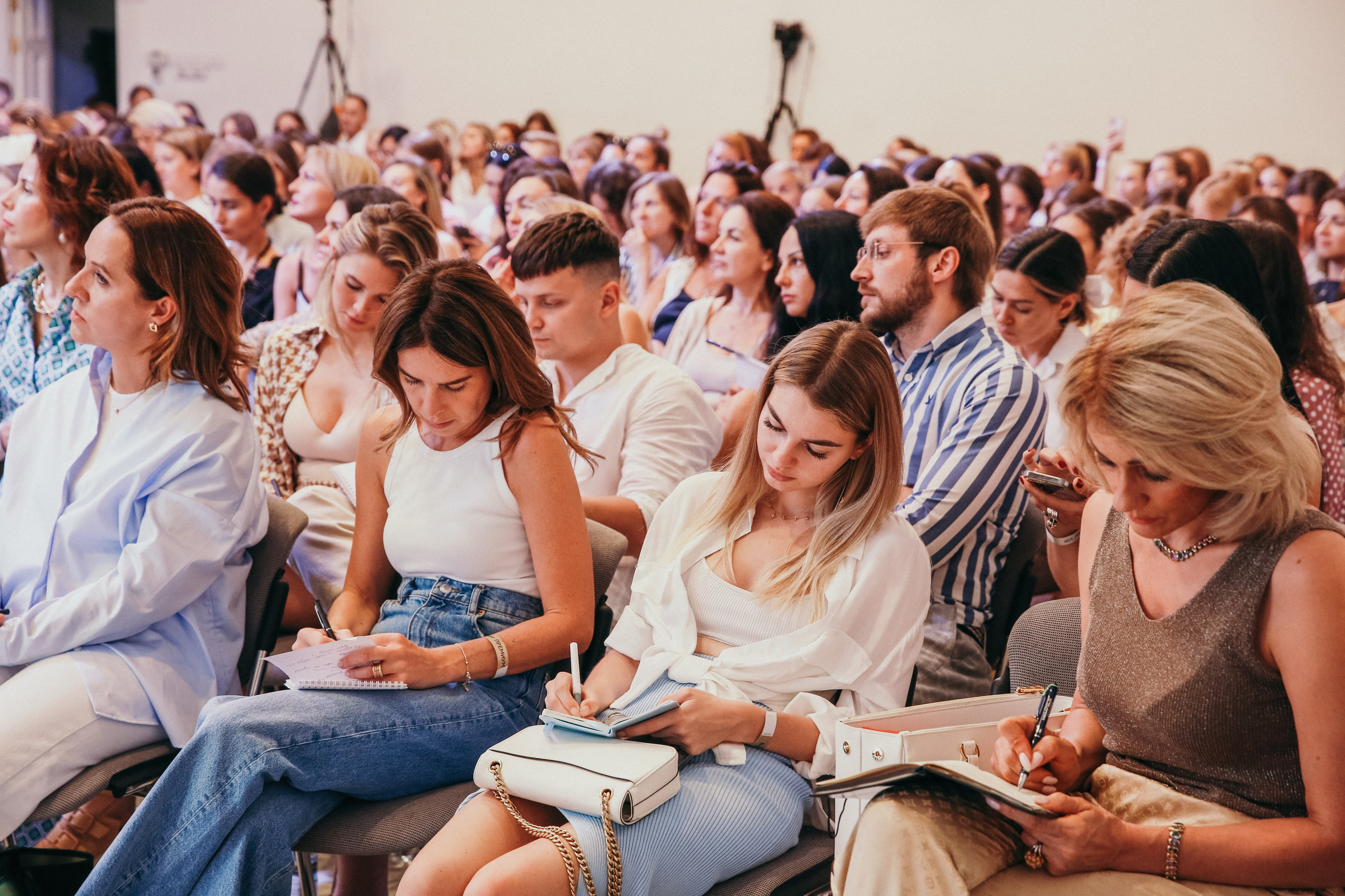 Тренинг Евгении Павловской. Фотограф и видеограф Анна Домашенко