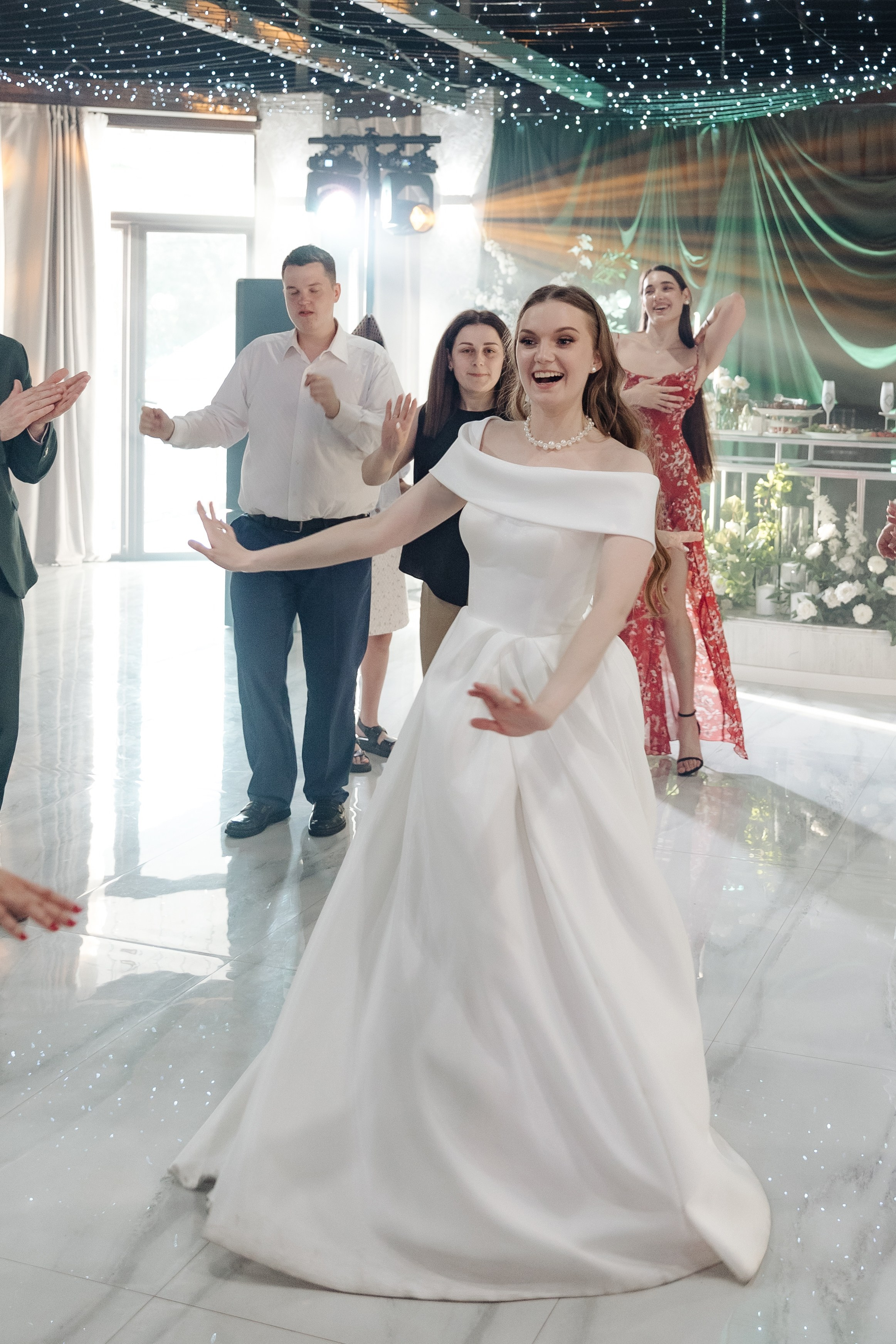 V & P. Фотограф Дзюба Марина. Свадебный фотограф