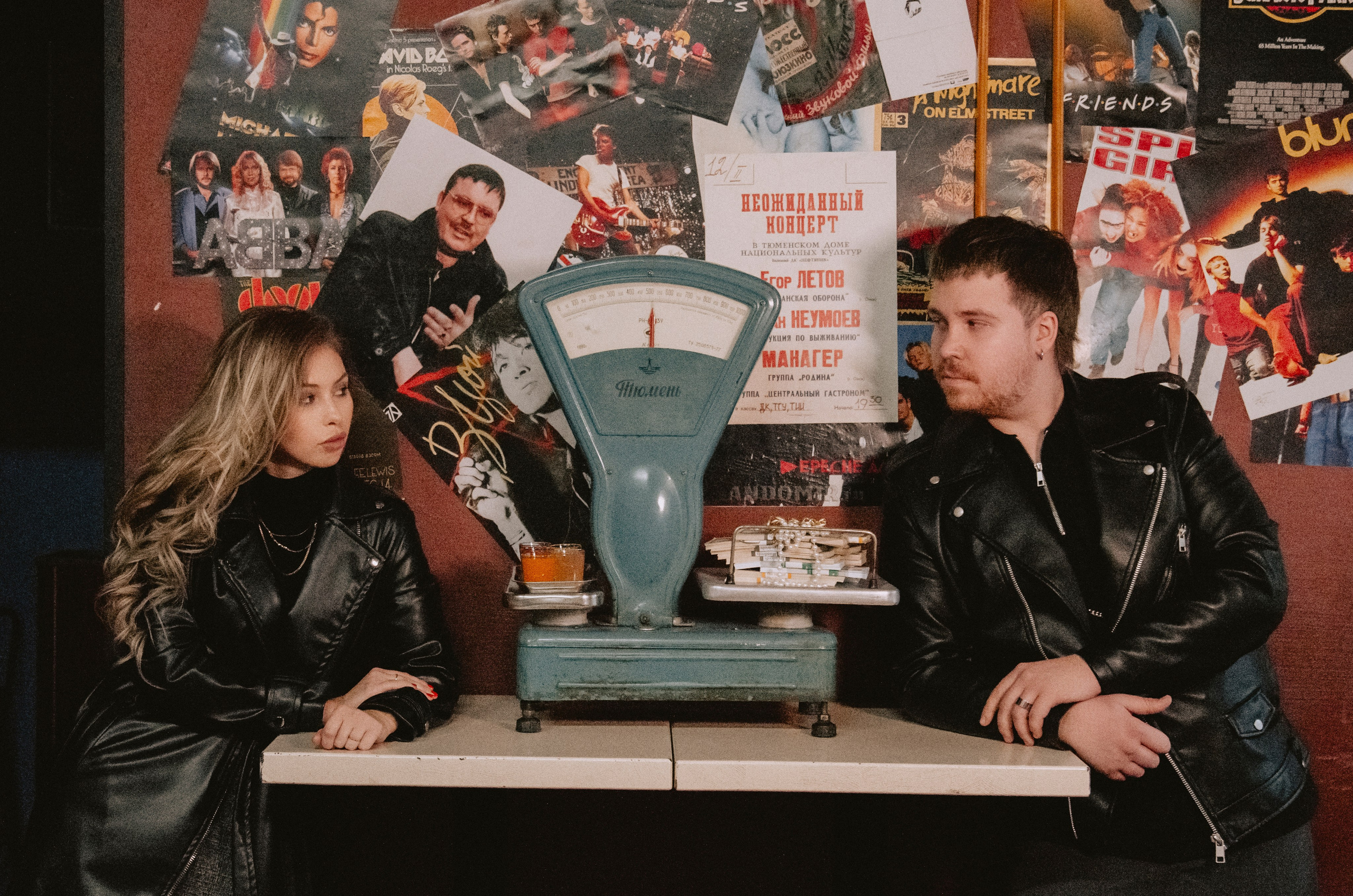 Съемка в стиле жены бандита. Фотографы в Тюмени Андрей и Лидия Войвод