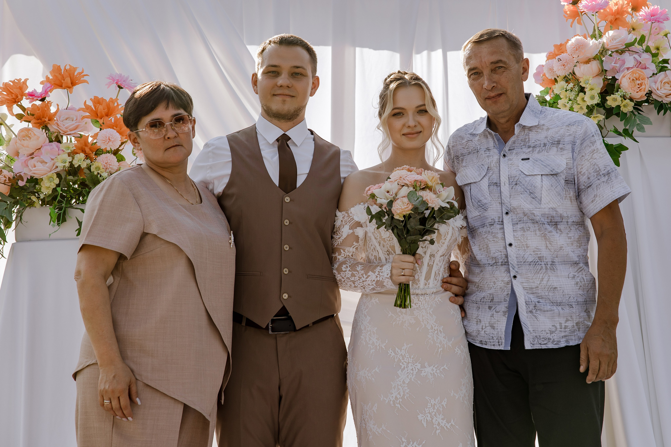 Свадебная фотосессия в Самаре в частном доме. Свадебный и семейный фотограф в Самаре и Тольятти | Елена Топанцева