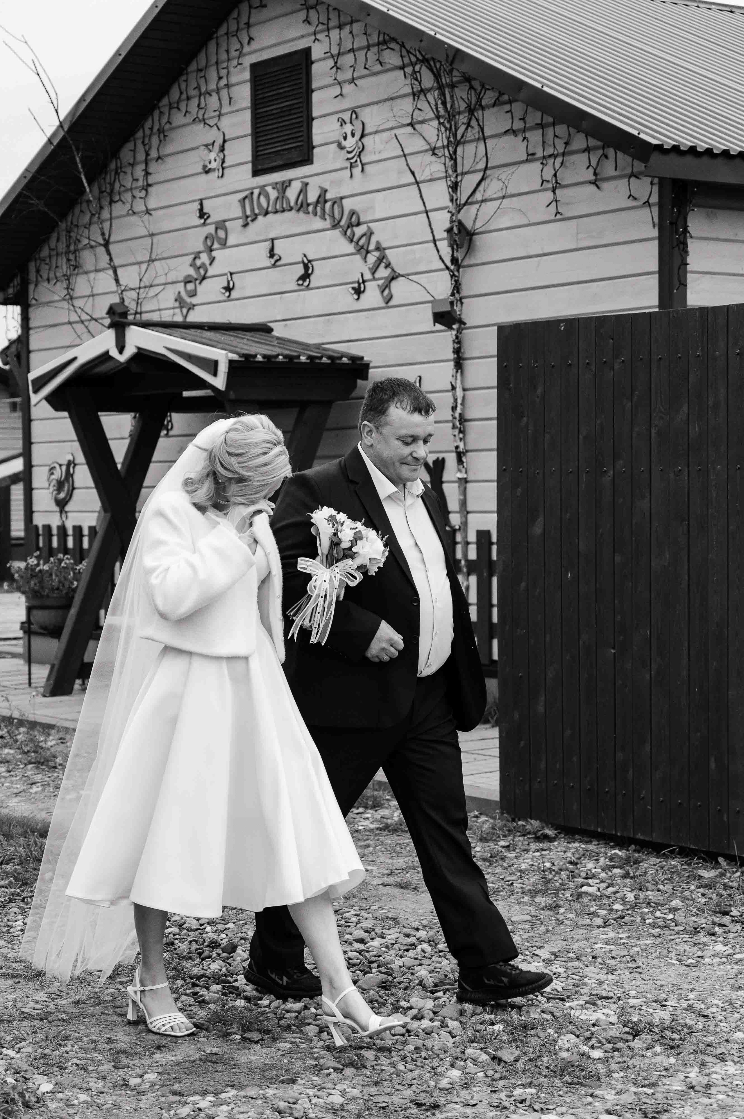 Фотосъемка выездной регистрации. Свадебный и семейный фотограф в Котласе Никита Попов