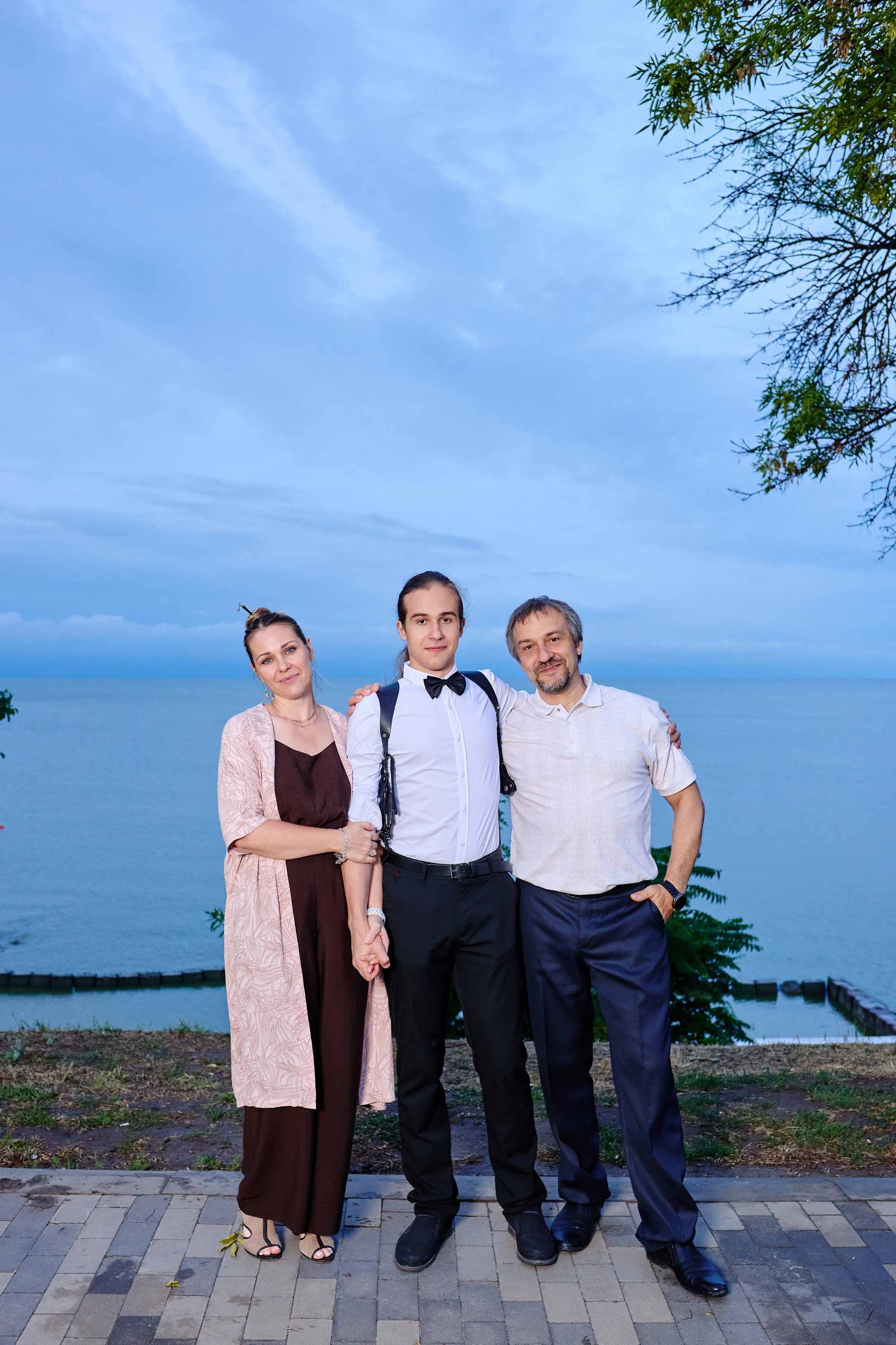 Выпускной 35 Сош. Фотограф Выпускные альбомы Таганрог Сергей Коробченко